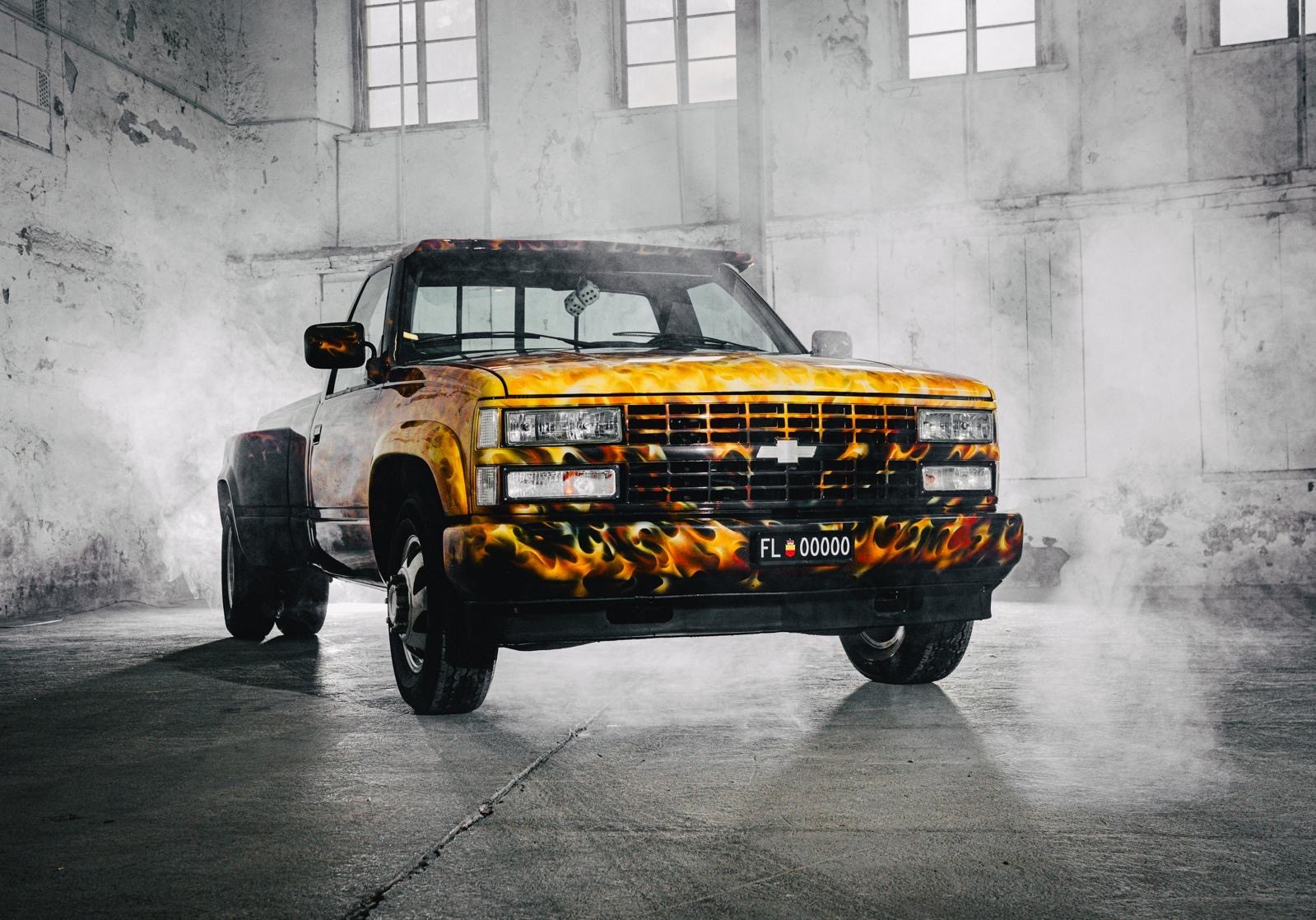 CHEVROLET Silverado 3500-image-3