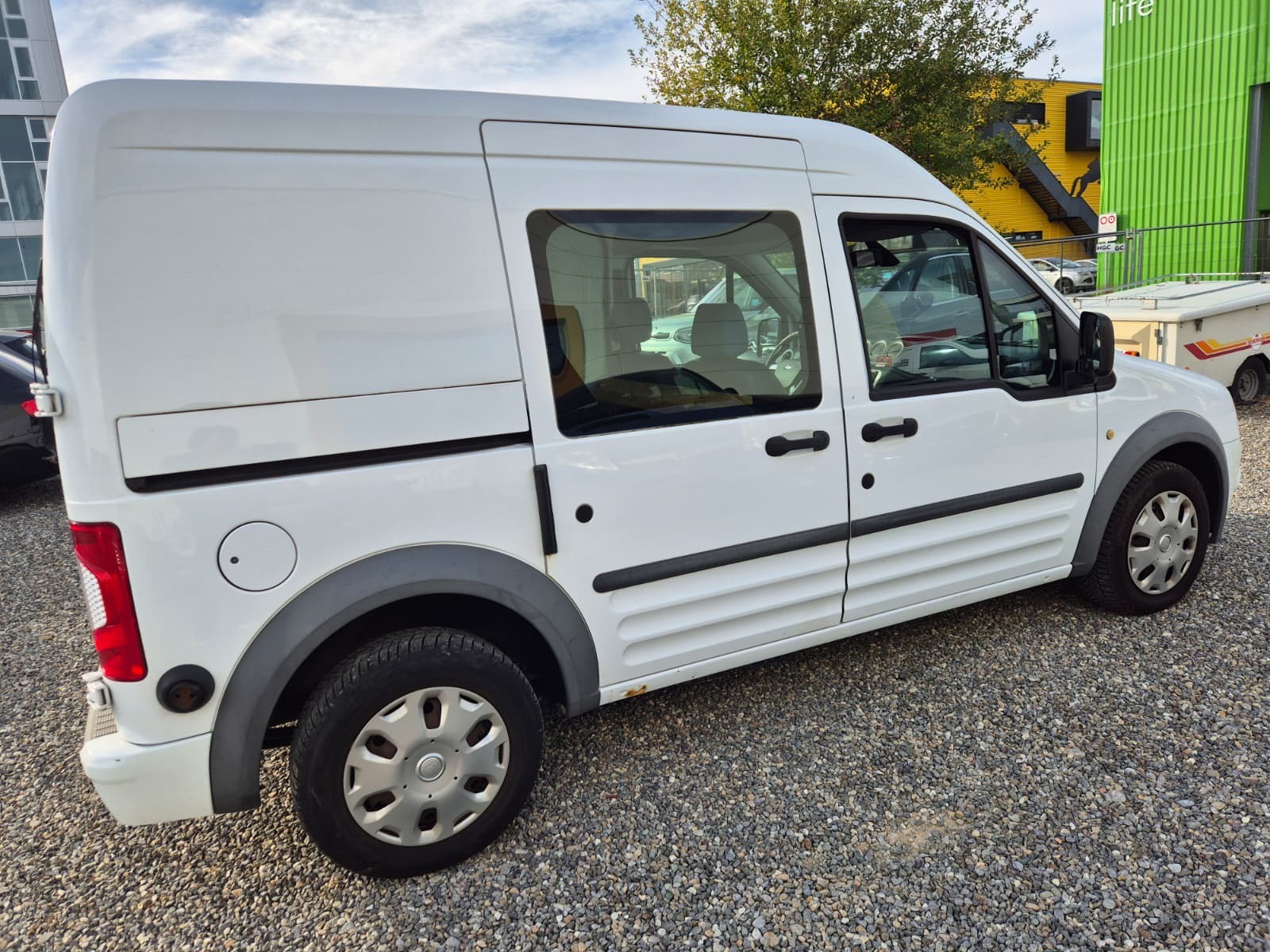 FORD Transit Connect Van T230 1.8 TDCi L Trend-image-4
