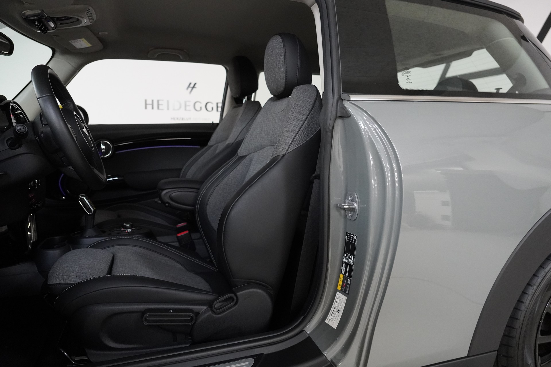 MINI Cooper SE-image-11