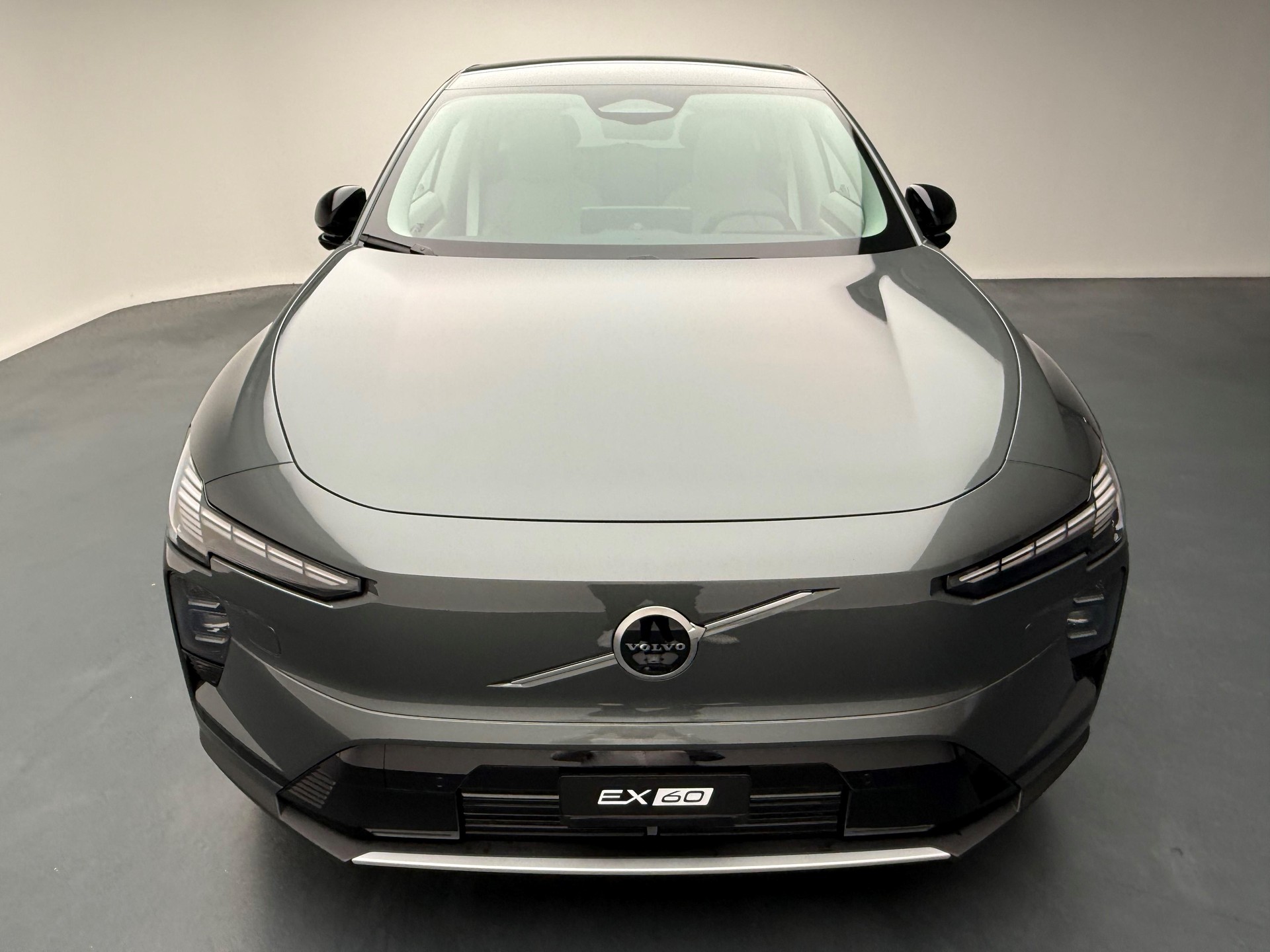 VOLVO EX60 Twin Ultra AWD-image-7