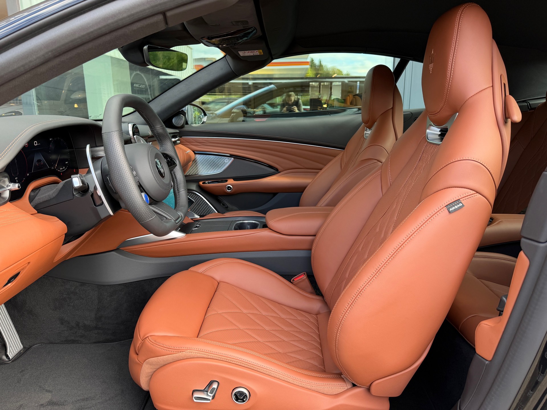 MASERATI GranCabrio Modena-image-4