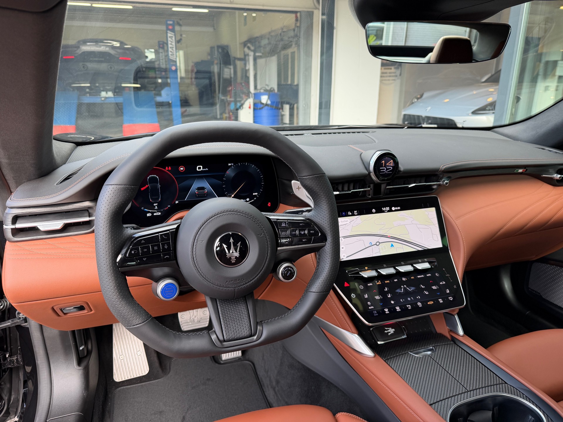 MASERATI GranCabrio Modena-image-6