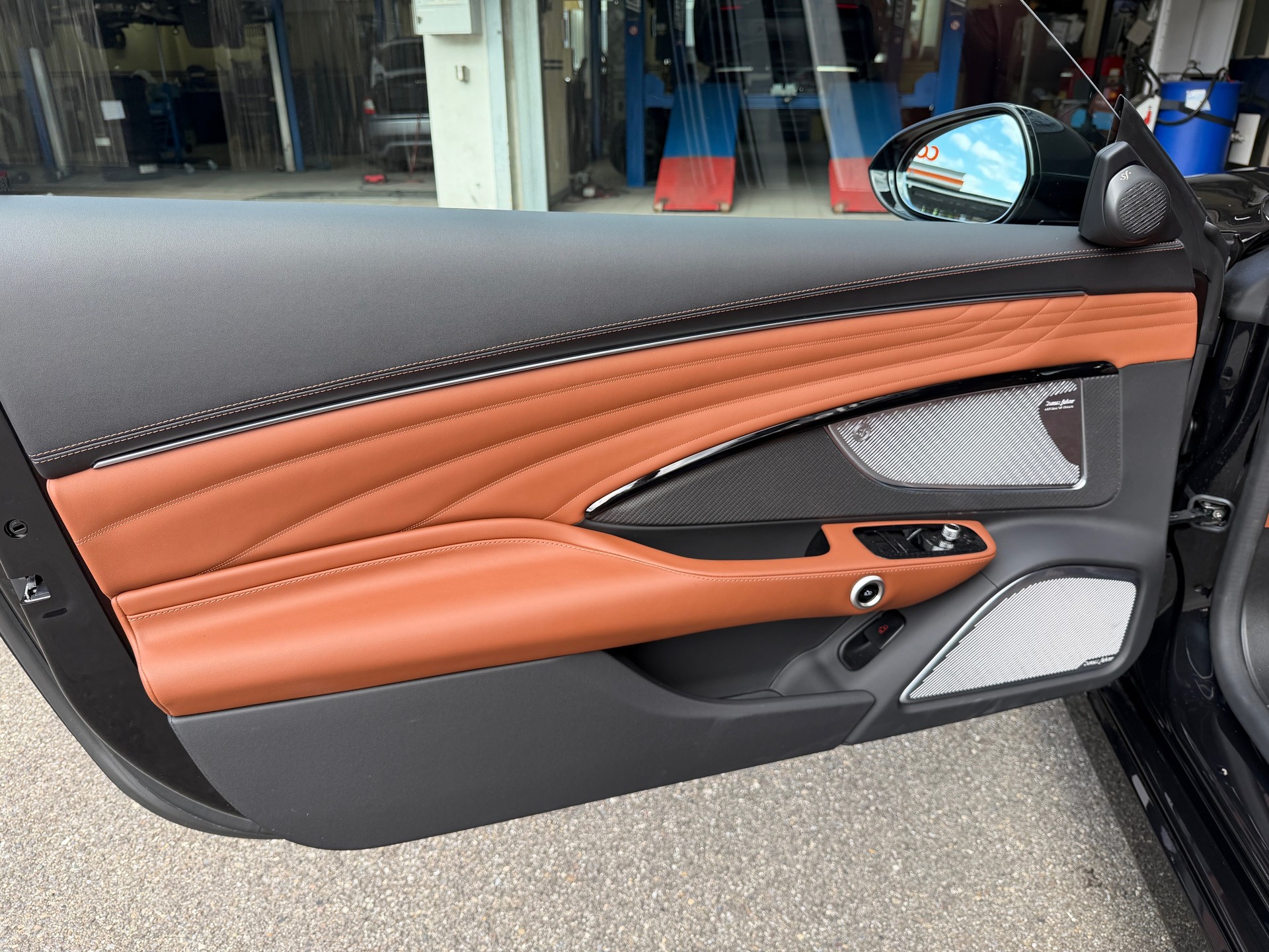 MASERATI GranCabrio Modena-image-8