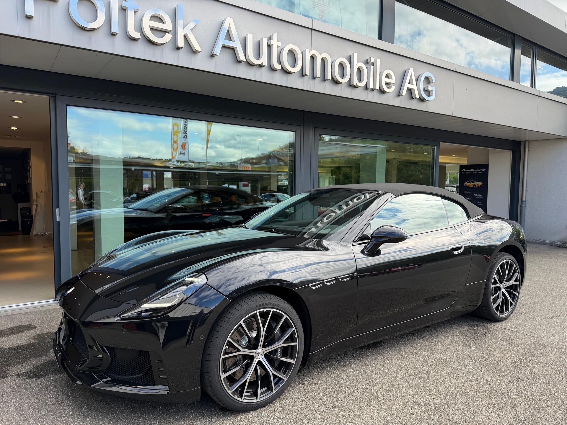 MASERATI GranCabrio Modena-image-20