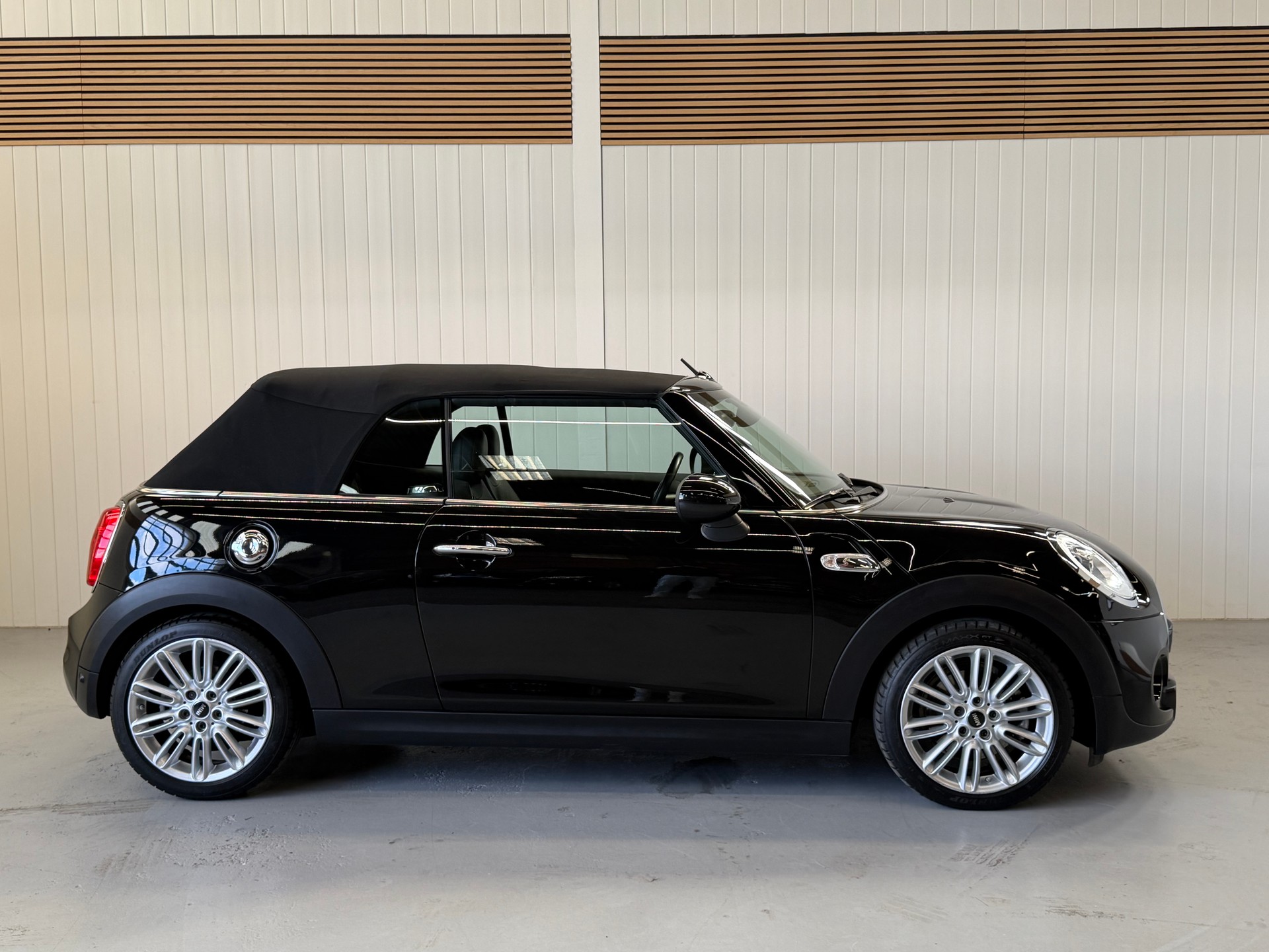 MINI Cooper S Cabriolet Steptronic frisch ab MFK & Service-image-13
