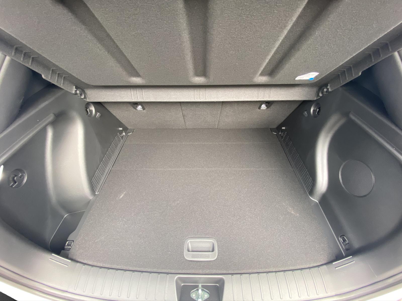 HYUNDAI Kona 65,4 kWh Electric N-Line-image-18