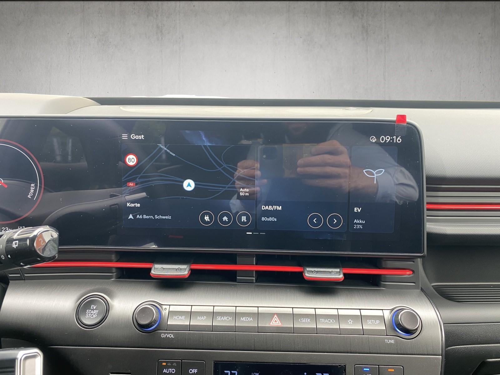 HYUNDAI Kona 65,4 kWh Electric N-Line-image-6