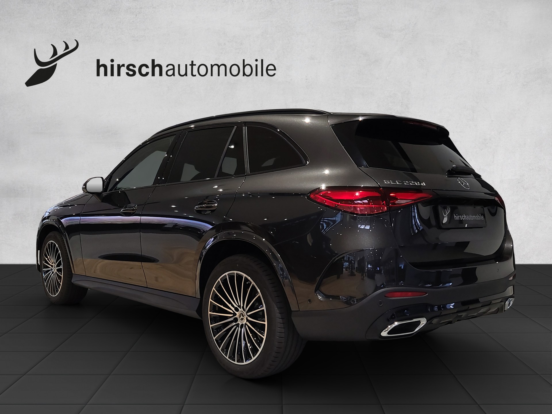 MERCEDES-BENZ GLC 220 d AMG Line 4M-image-1