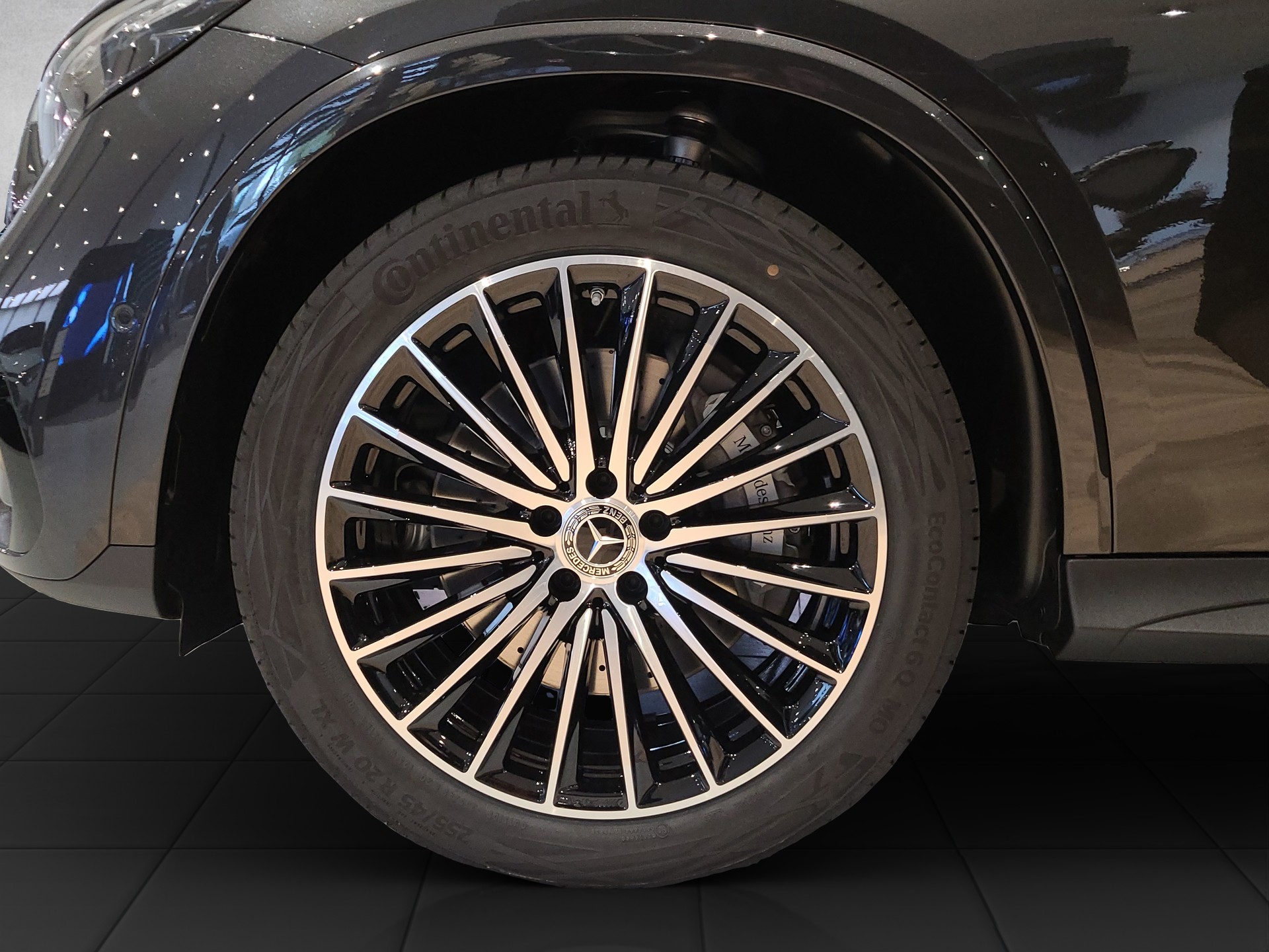 MERCEDES-BENZ GLC 220 d AMG Line 4M-image-8