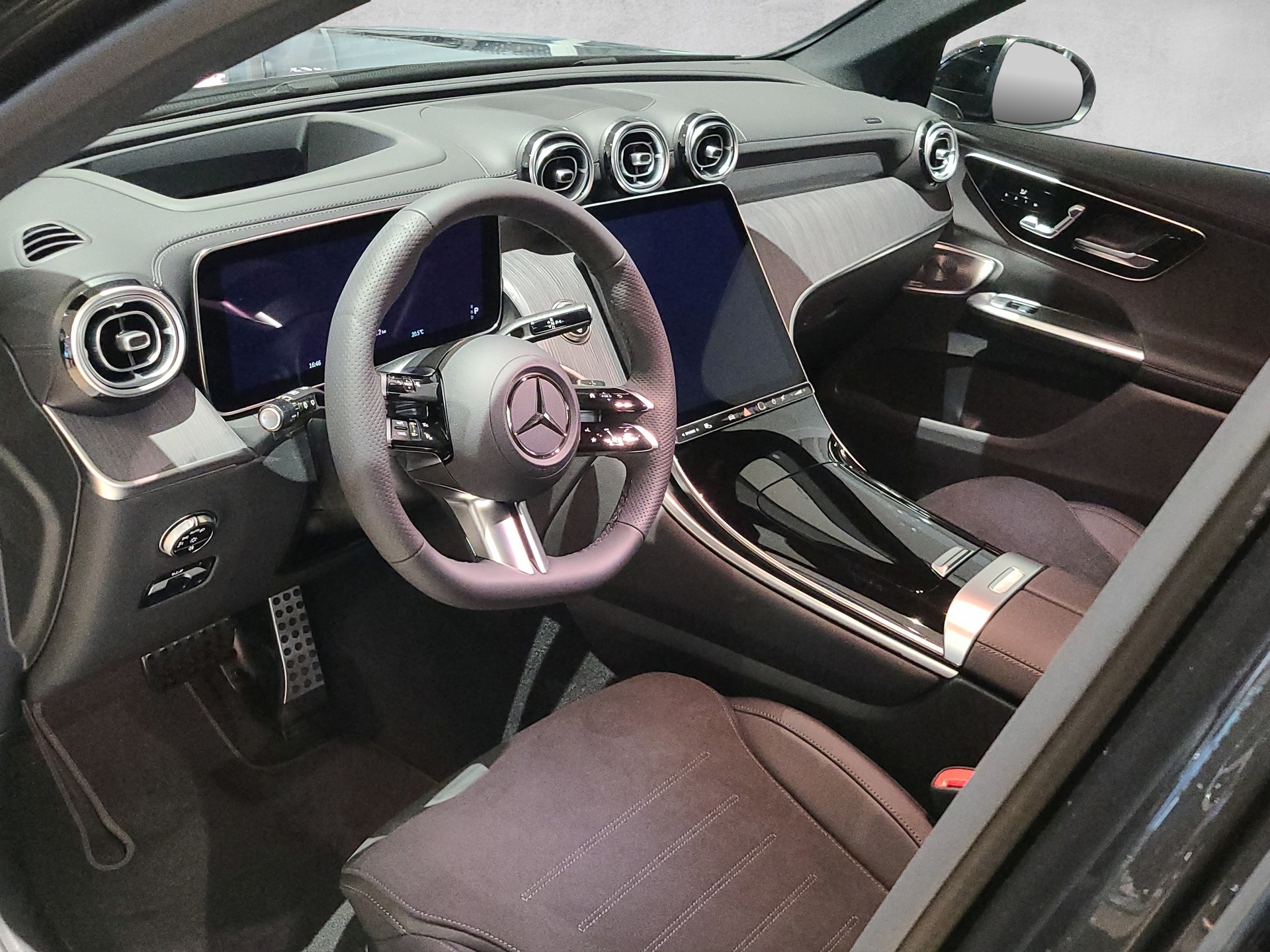 MERCEDES-BENZ GLC 220 d AMG Line 4M-image-6