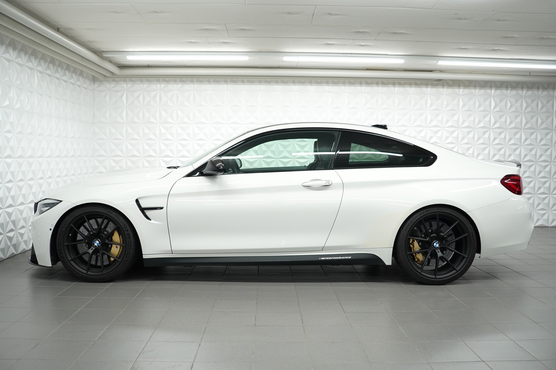BMW M4 Coupé Competition DKG-image-1