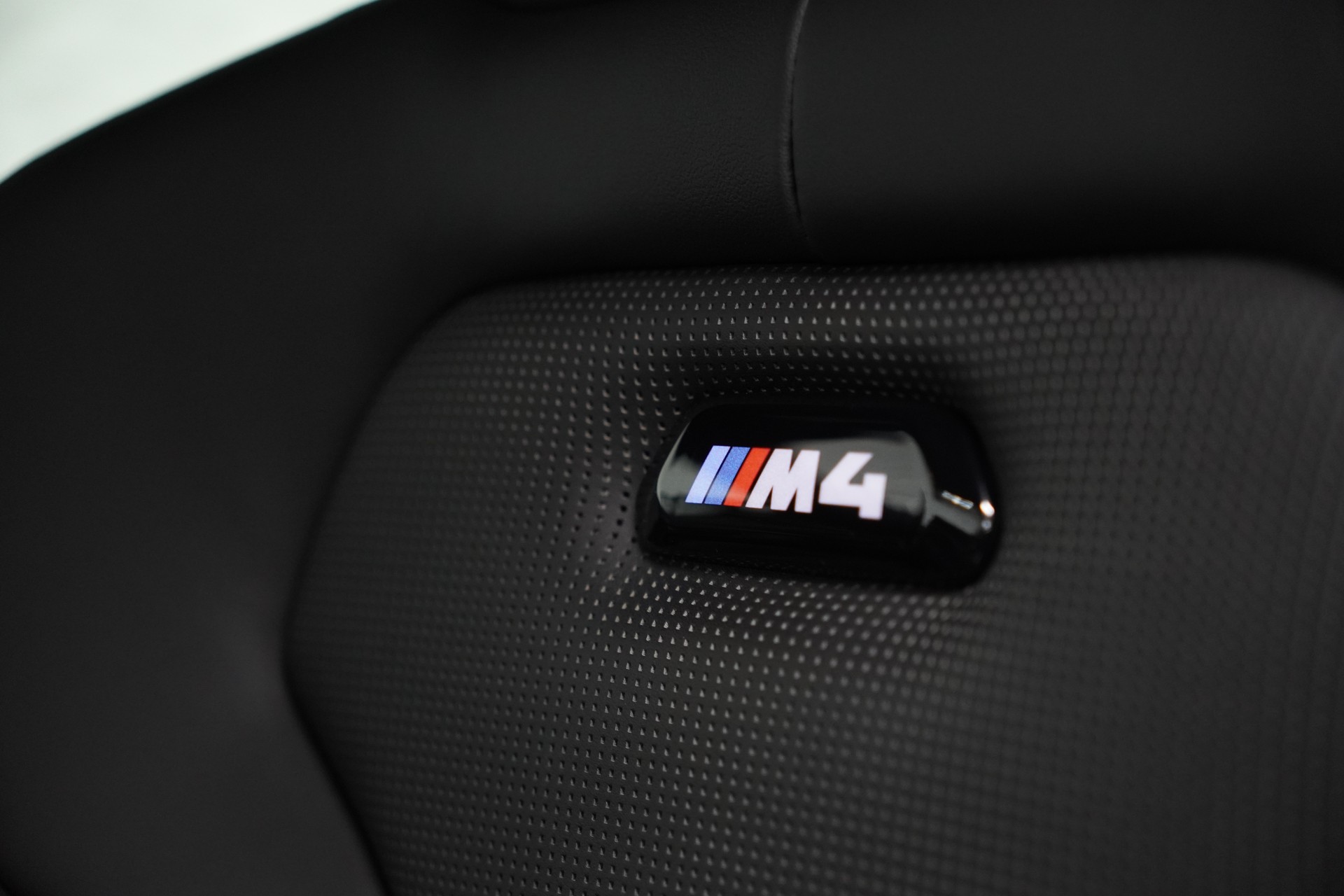 BMW M4 Coupé Competition DKG-image-21