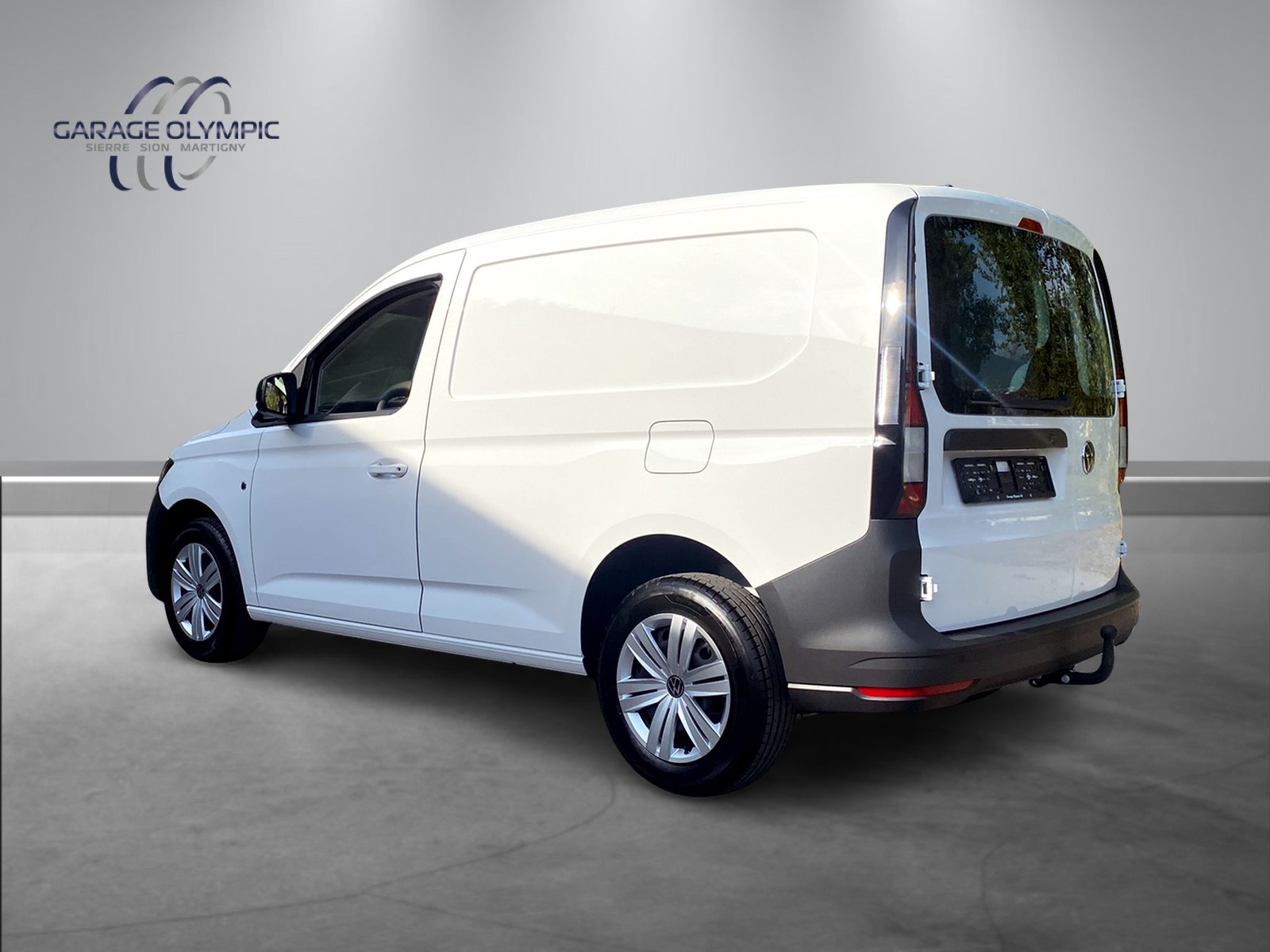 VW Caddy Cargo 2.0TDI 4Motion-image-3