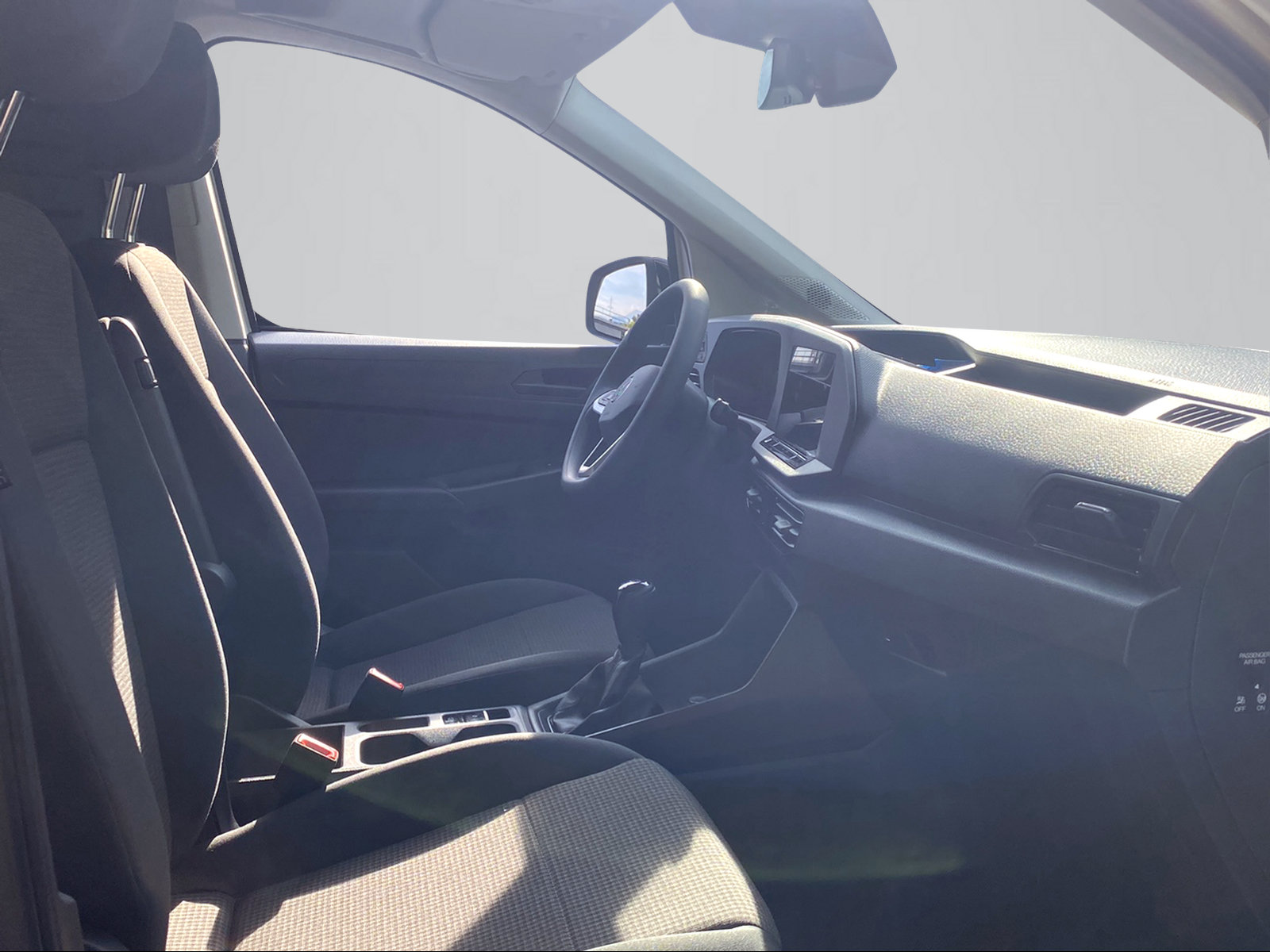 VW Caddy Cargo 2.0TDI 4Motion-image-6