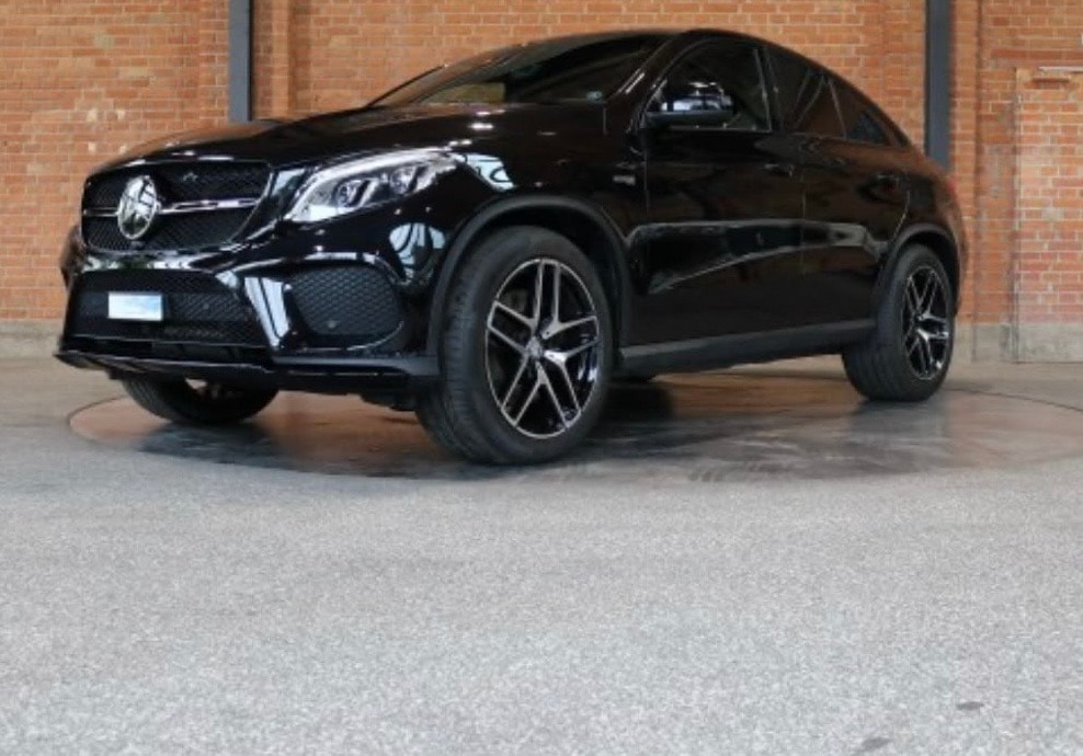 MERCEDES-BENZ GLE 43 AMG-image-2