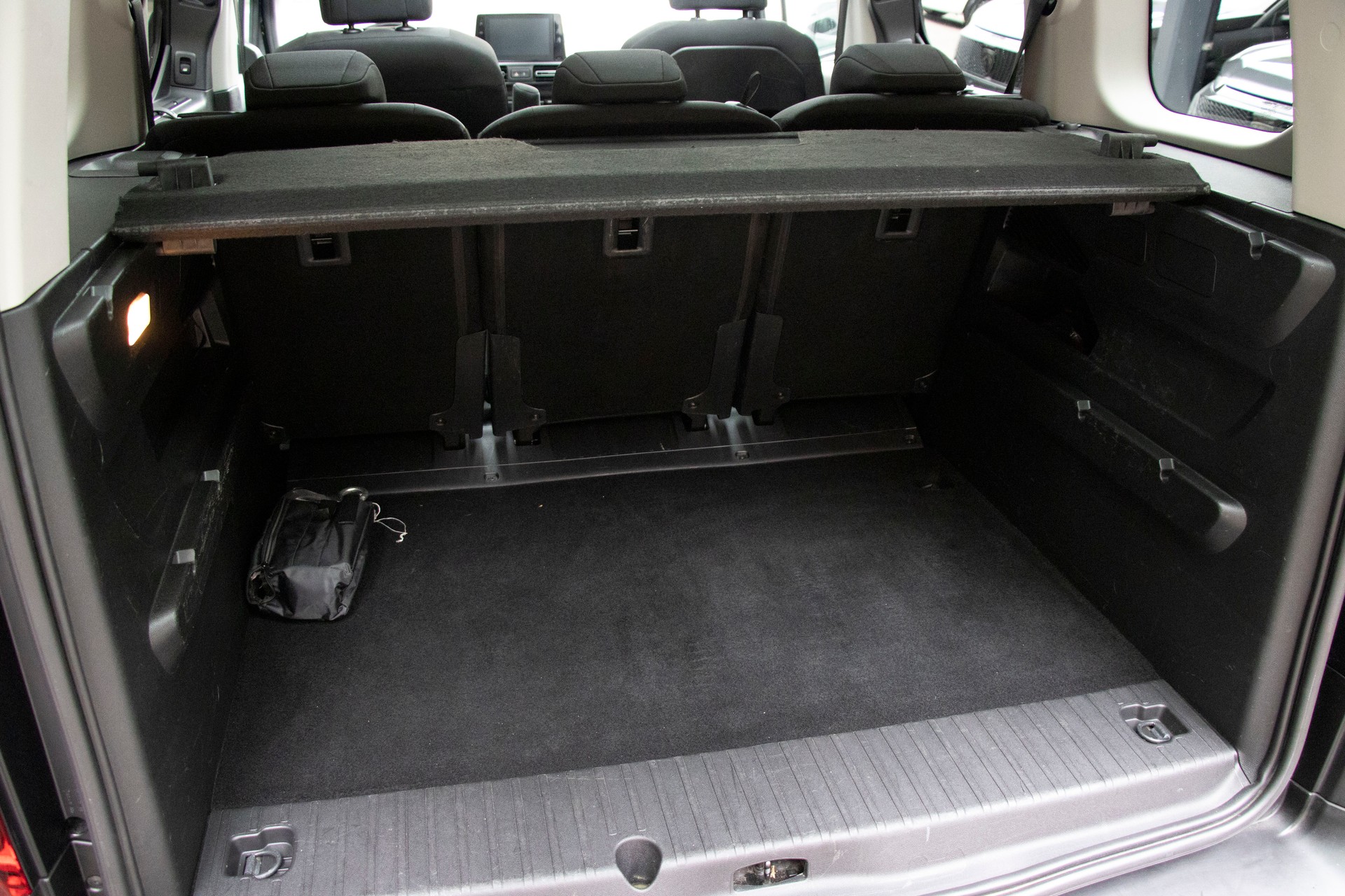 CITROEN Berlingo 1.5 BlueHDi Feel Pack EAT8-image-6