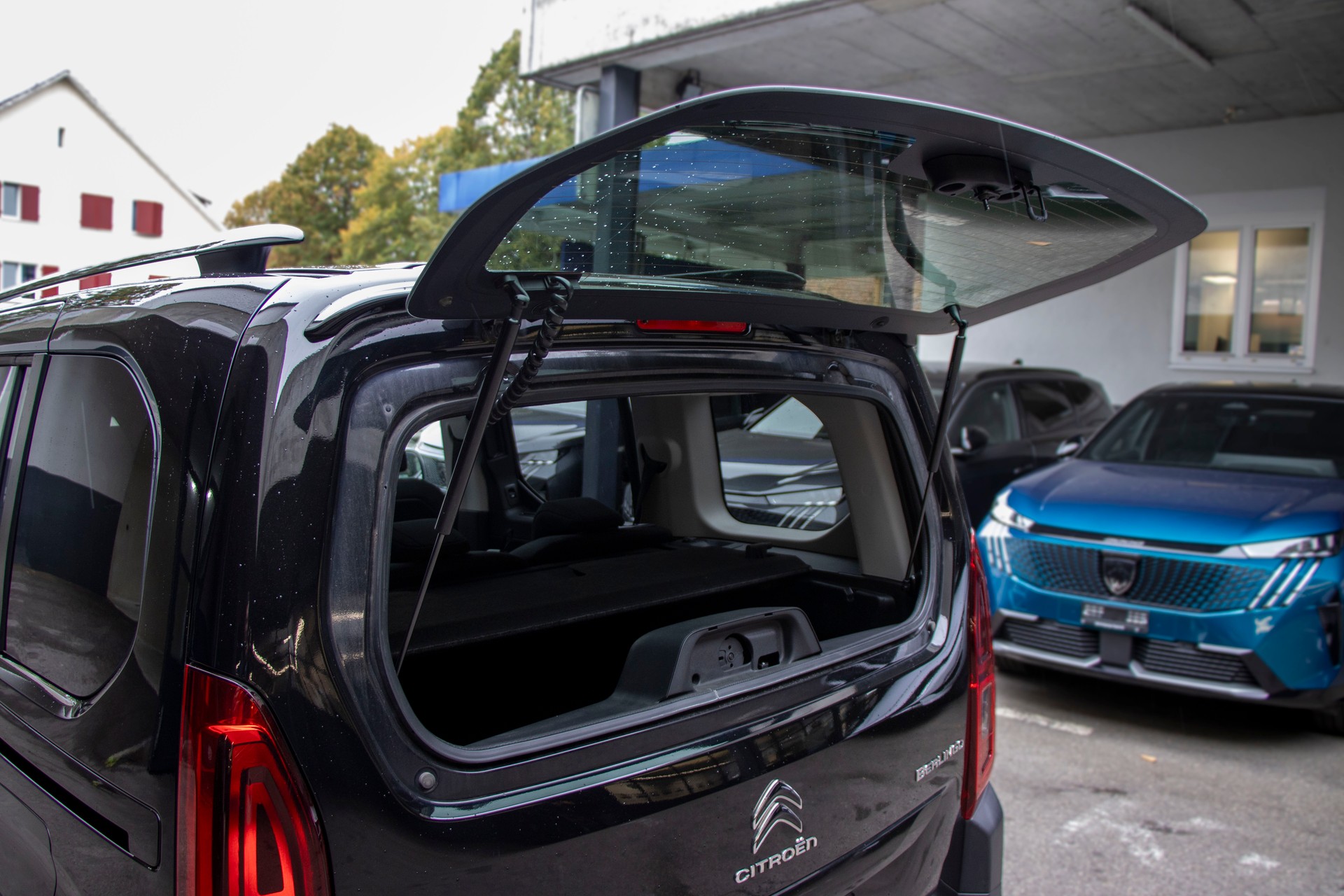 CITROEN Berlingo 1.5 BlueHDi Feel Pack EAT8-image-9