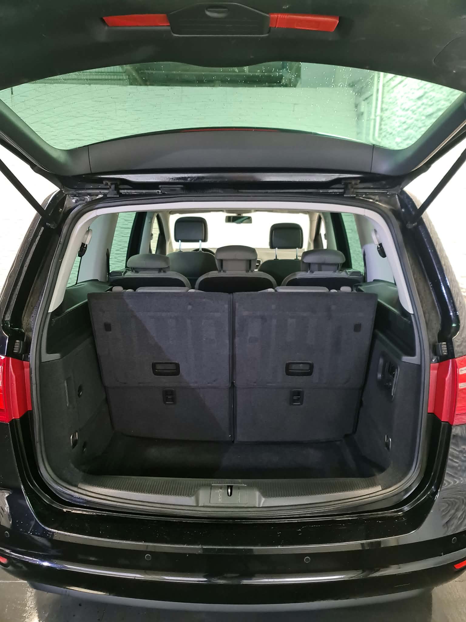 SEAT Alhambra 2.0 TDI E_Ecomotive Style-image-9