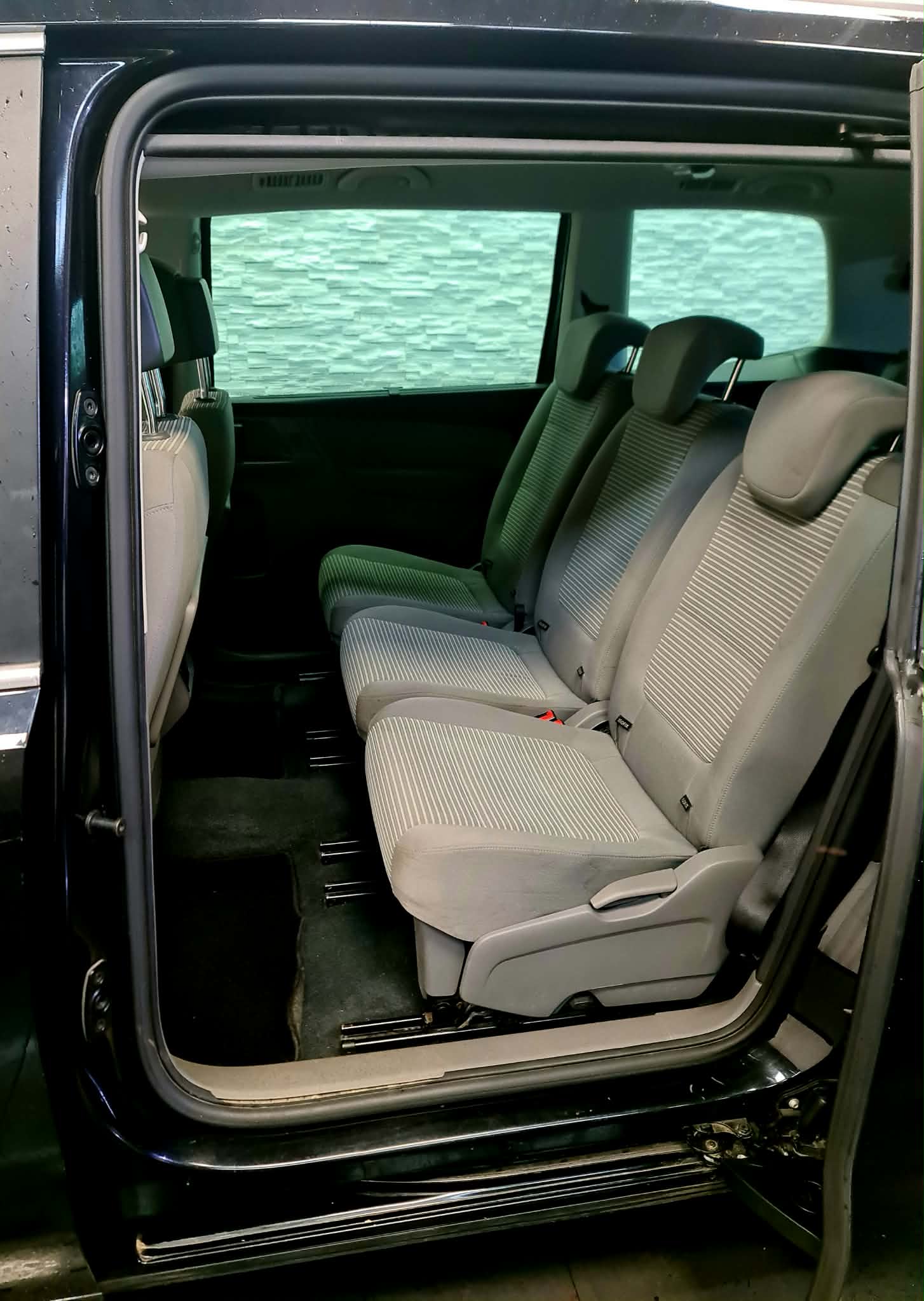 SEAT Alhambra 2.0 TDI E_Ecomotive Style-image-17