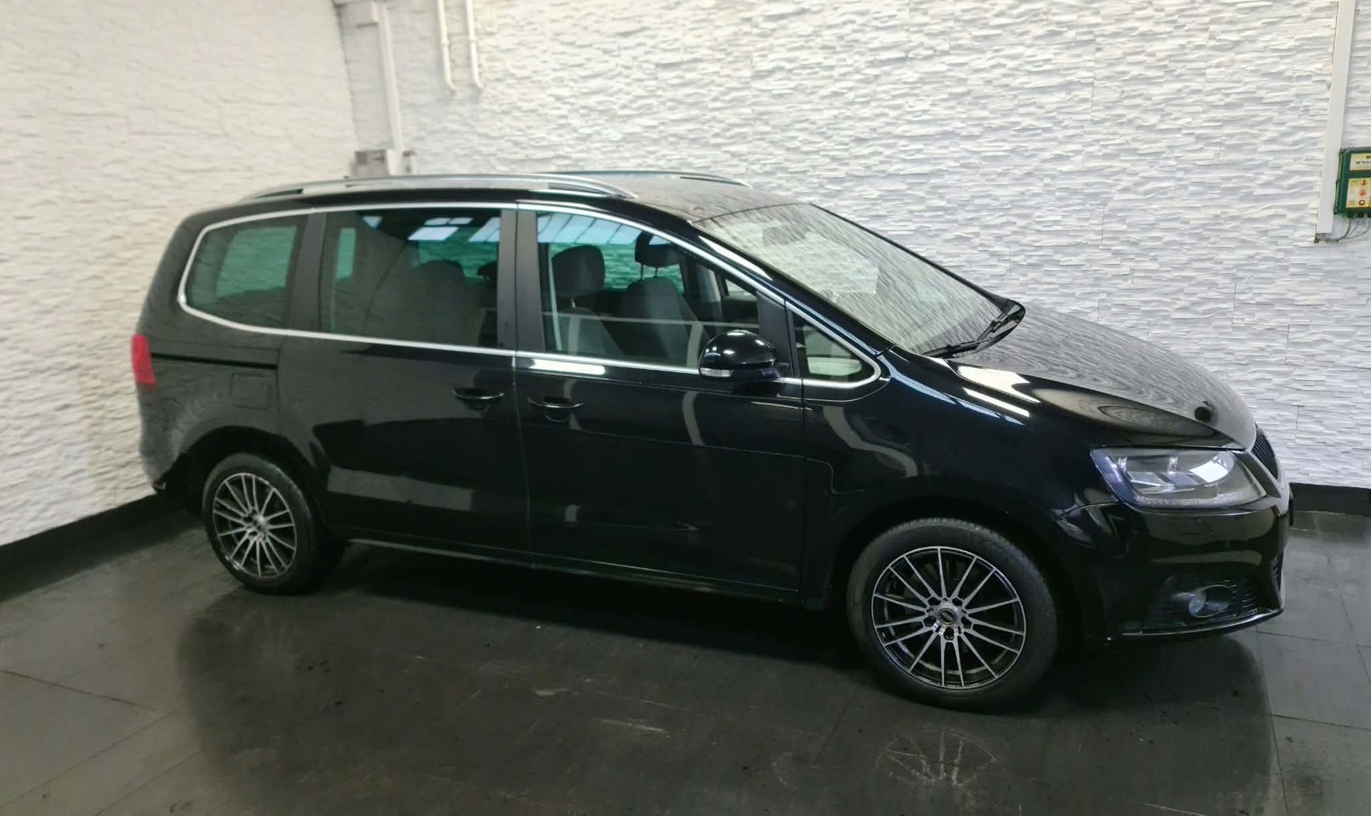 SEAT Alhambra 2.0 TDI E_Ecomotive Style-image-4