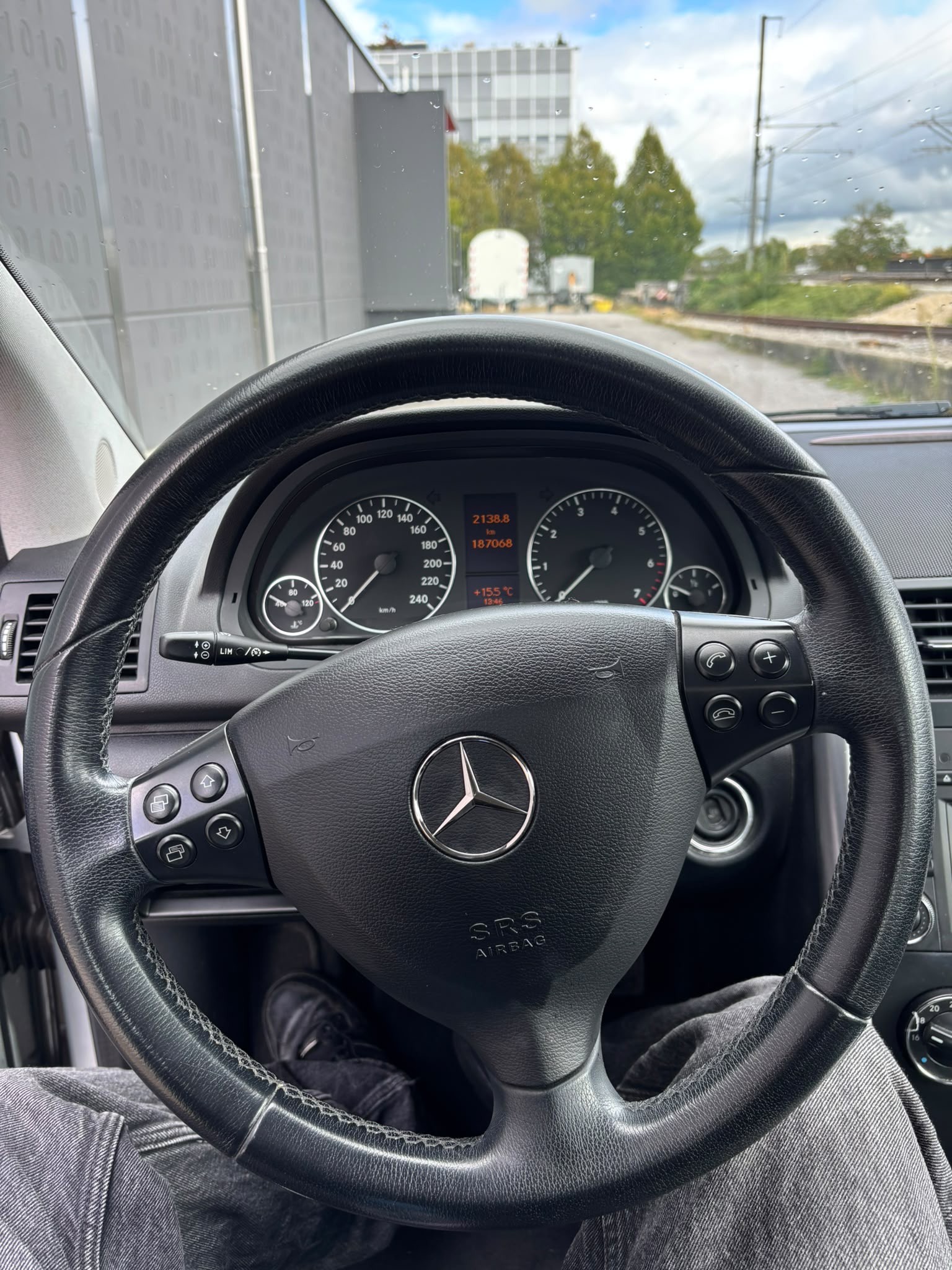 MERCEDES-BENZ A 180 (170) Avantgarde Autotronic-image-16
