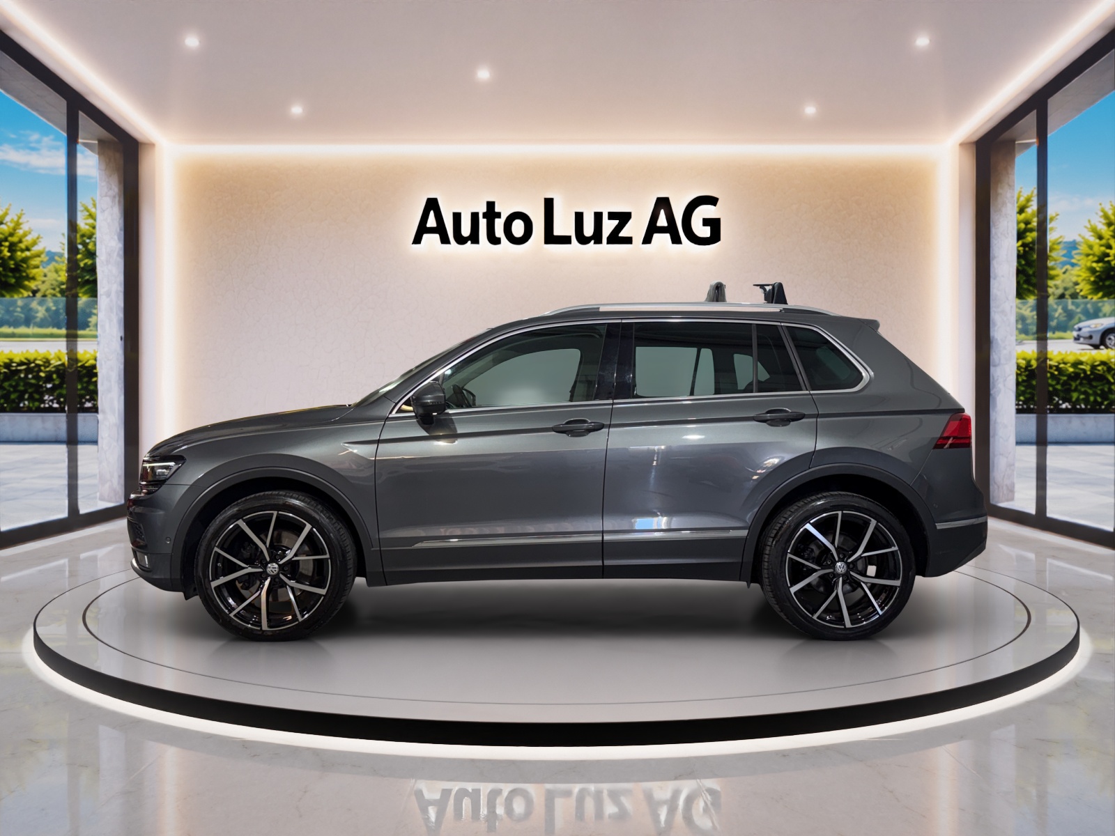 VW Tiguan 2.0TSI Highline 4Motion DSG-image-6