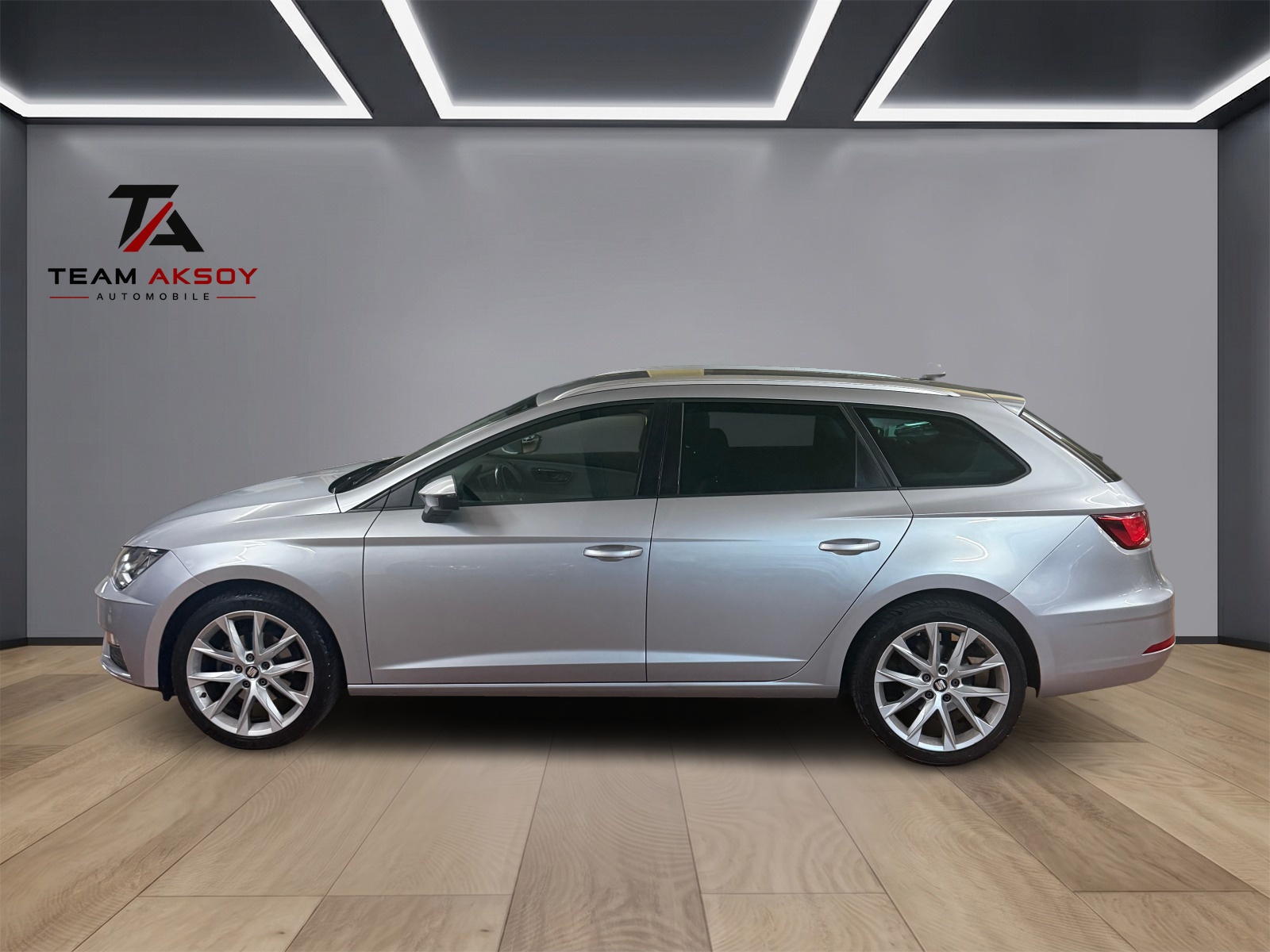 SEAT Leon ST 1.6 TDI CR Style DSG-image-7