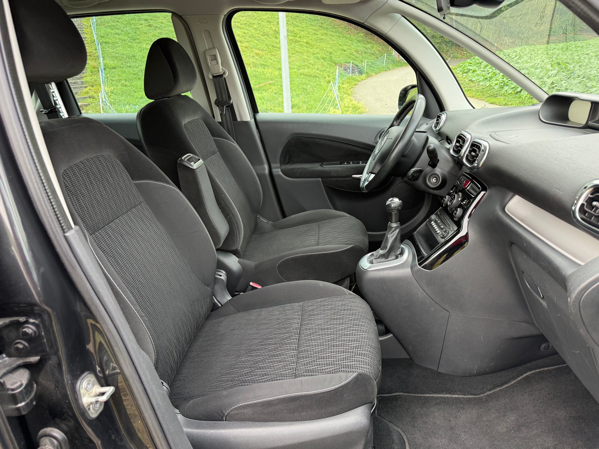 CITROEN C3 Picasso 1.6i 16V Exclusive-image-5