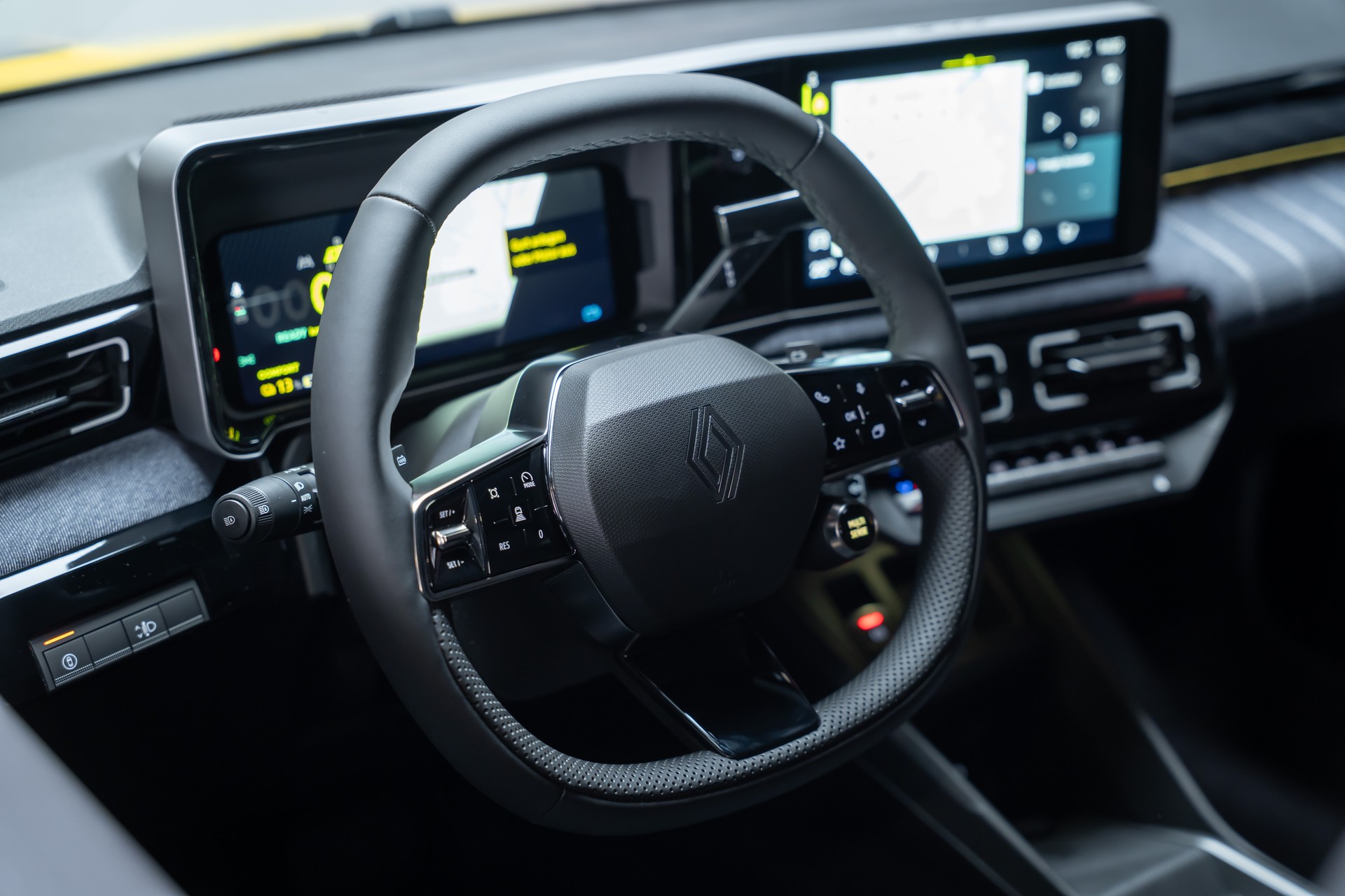 RENAULT R5 E-Tech Comfort Range techno / Rückfahrkamera / Tempomat / Lenkradheizung-image-11