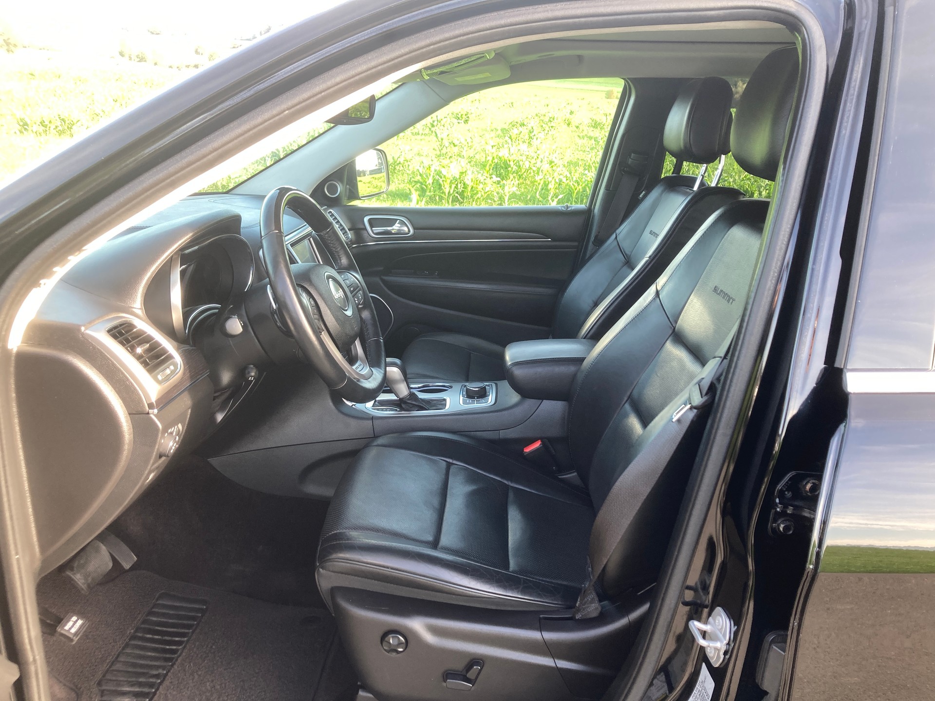 JEEP Grand Cherokee 3.0 CRD Summit Automatic-image-8