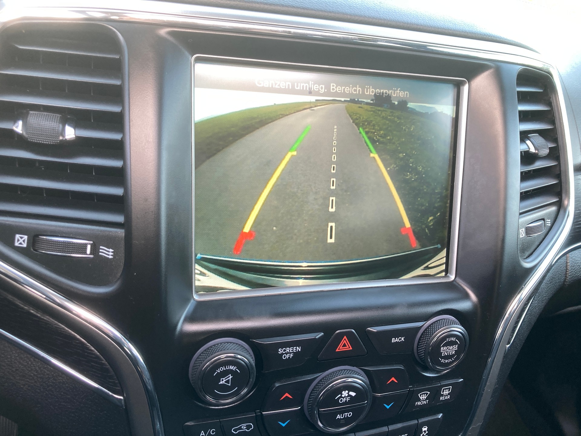 JEEP Grand Cherokee 3.0 CRD Summit Automatic-image-13