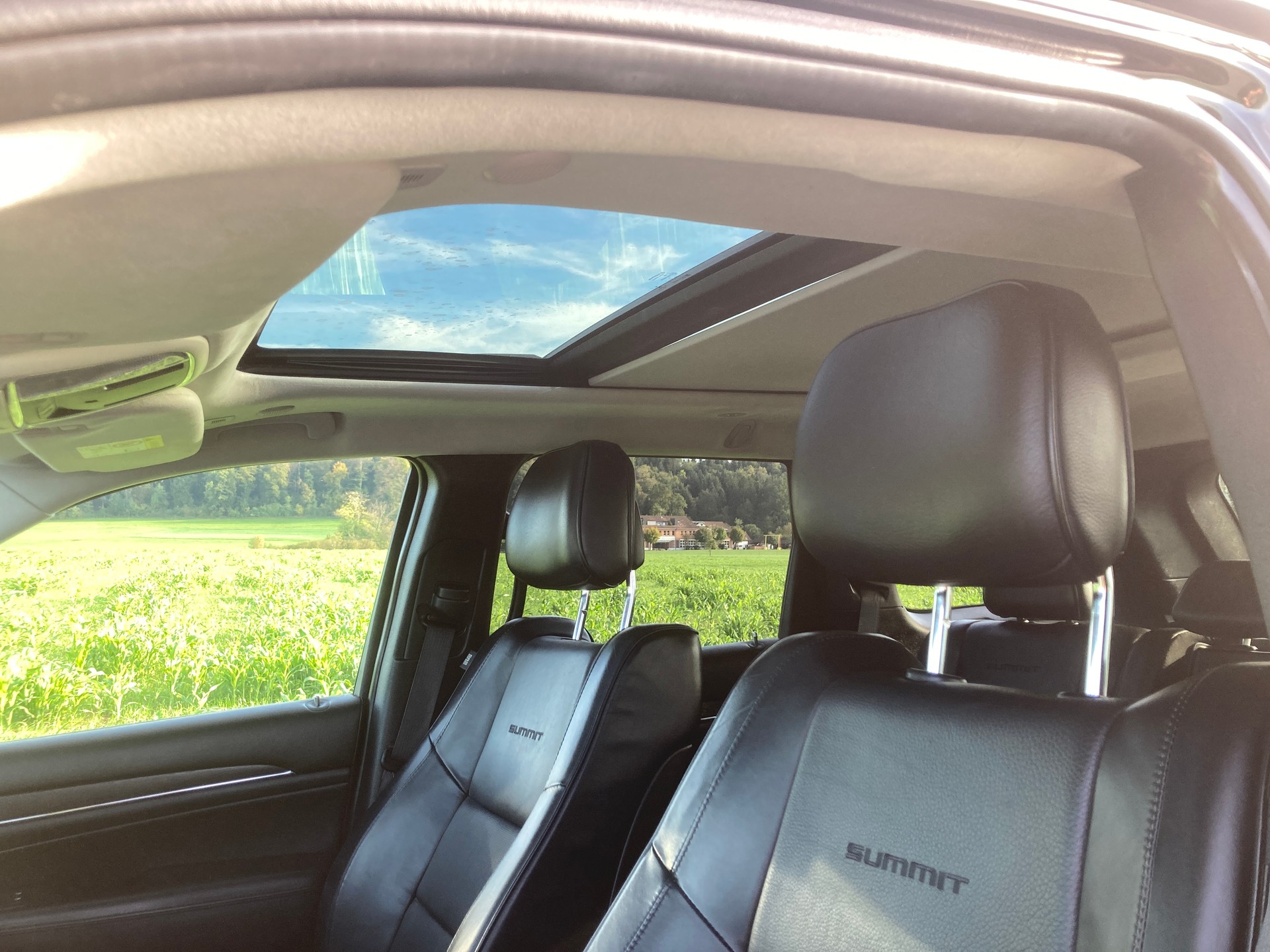 JEEP Grand Cherokee 3.0 CRD Summit Automatic-image-9