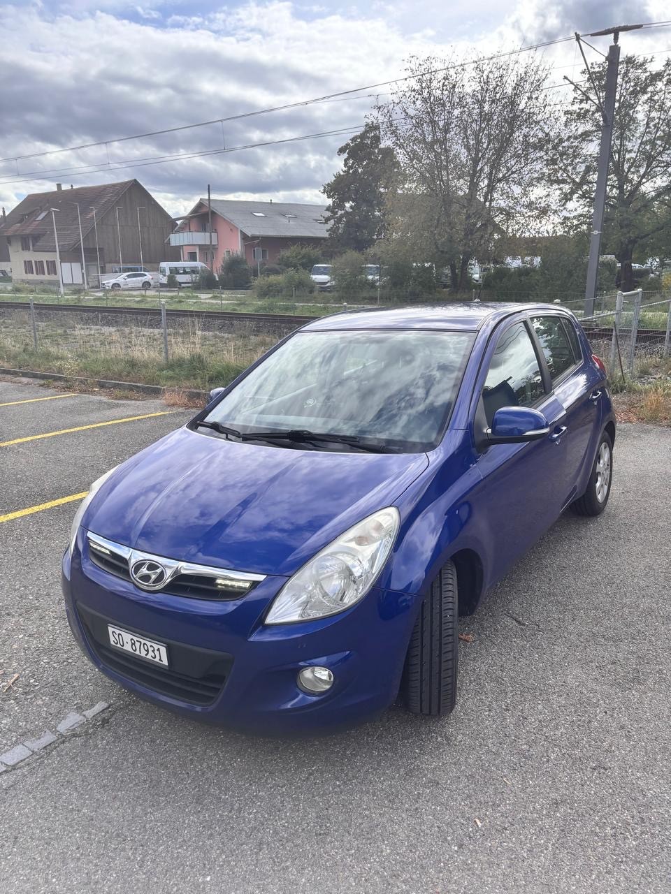 HYUNDAI 1.4 Style-image-1