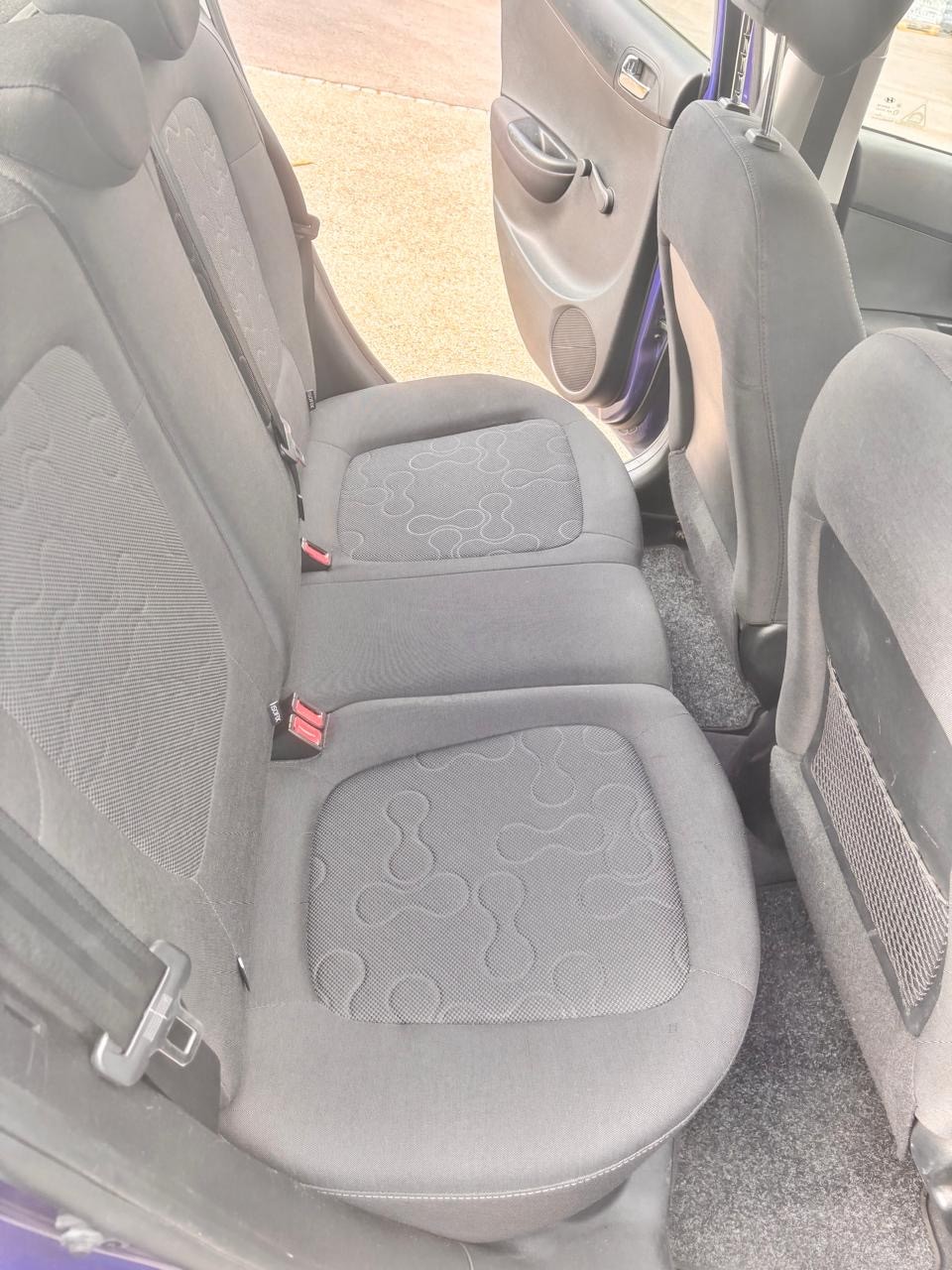 HYUNDAI 1.4 Style-image-3