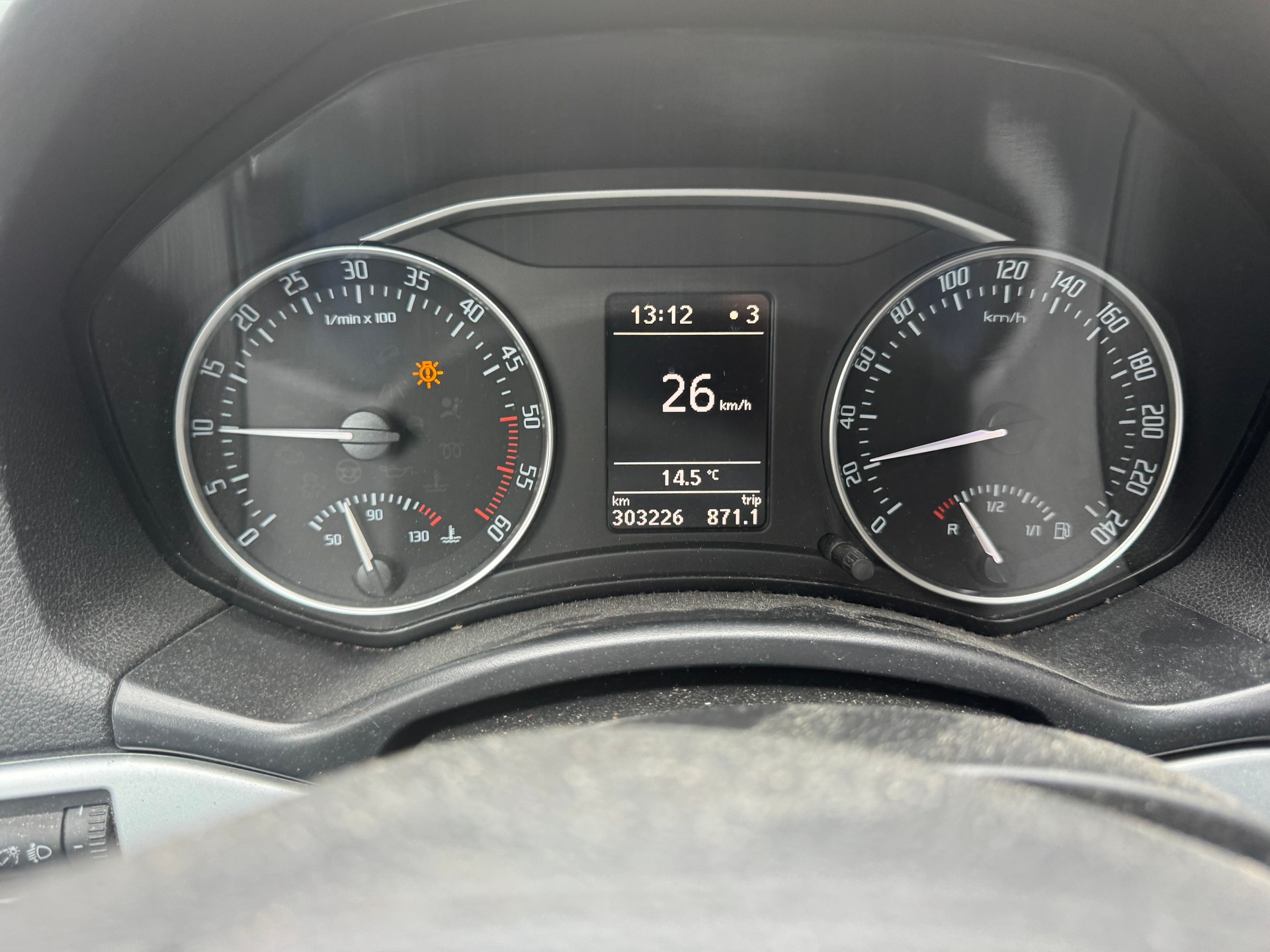 SKODA Octavia Combi 1.6 TDI Stöckli 4x4-image-7