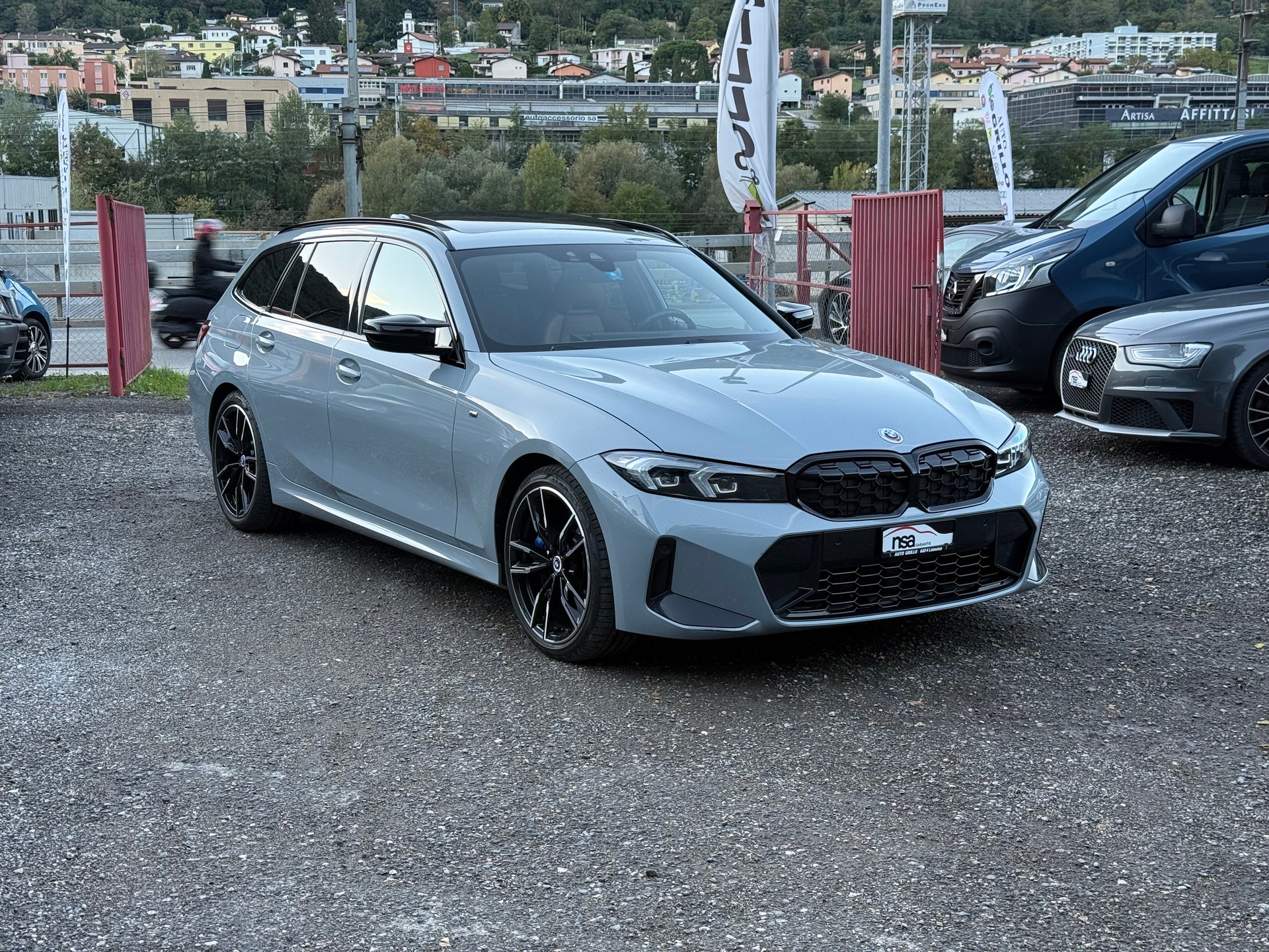 BMW M340d xDrive 48V Touring Steptronic M SPORT Pro-image-1