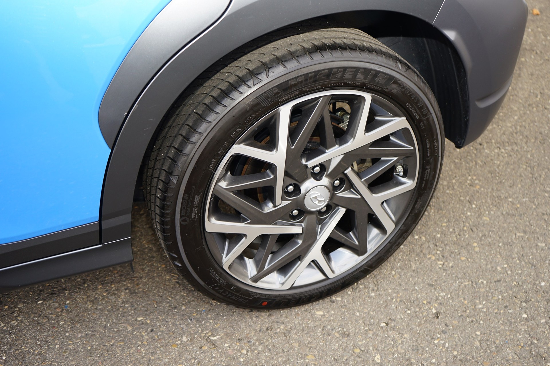 HYUNDAI Kona 1.6 GDi HEV Vertex DCT-image-4