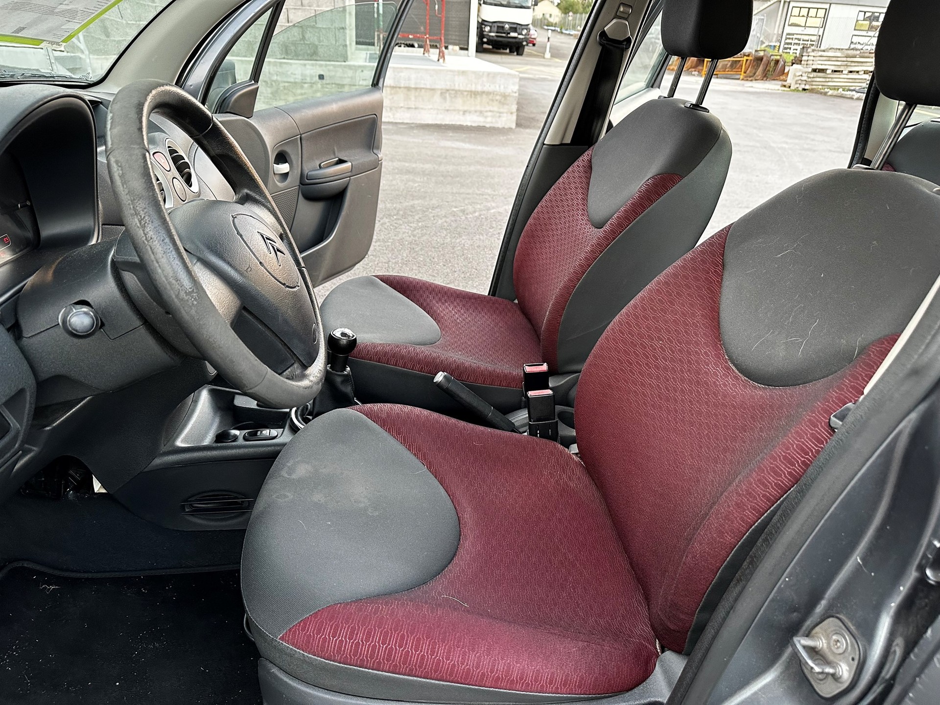 CITROEN C3 1.1i Furio-image-16
