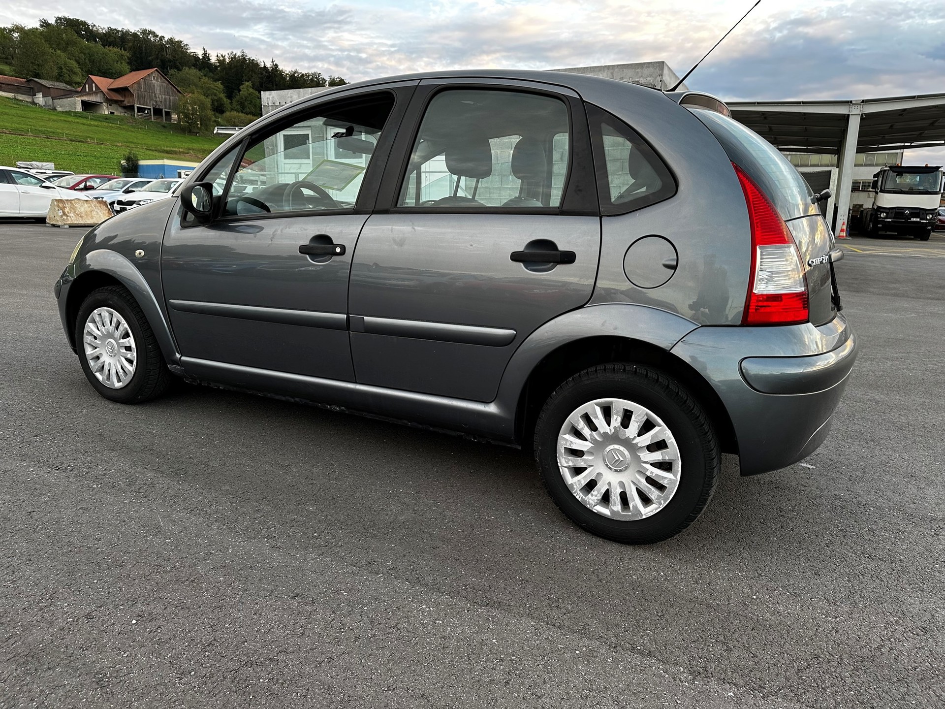 CITROEN C3 1.1i Furio-image-14