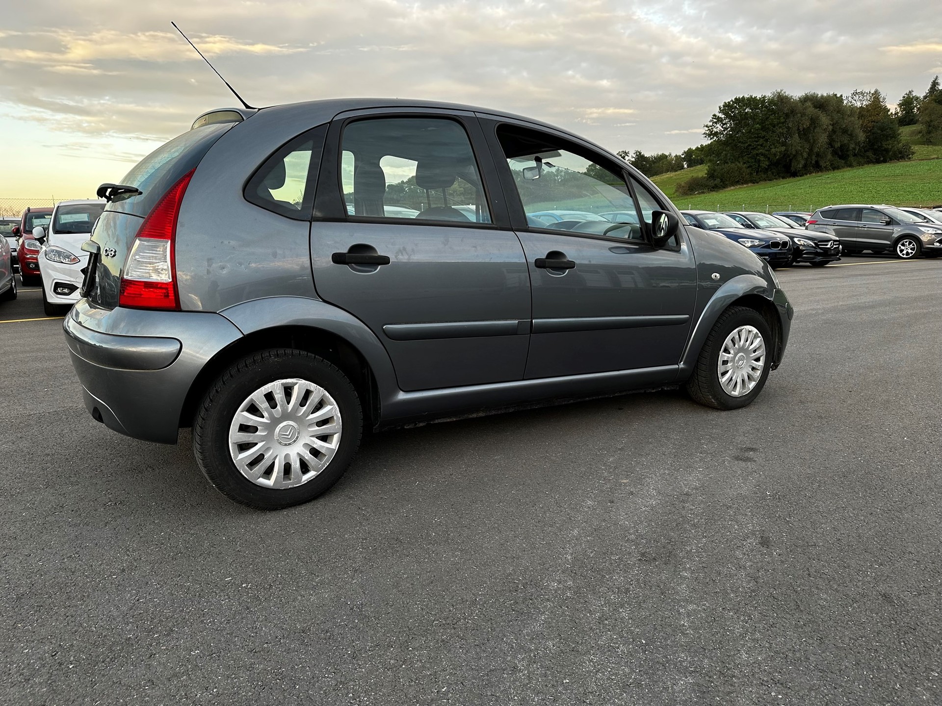 CITROEN C3 1.1i Furio-image-9