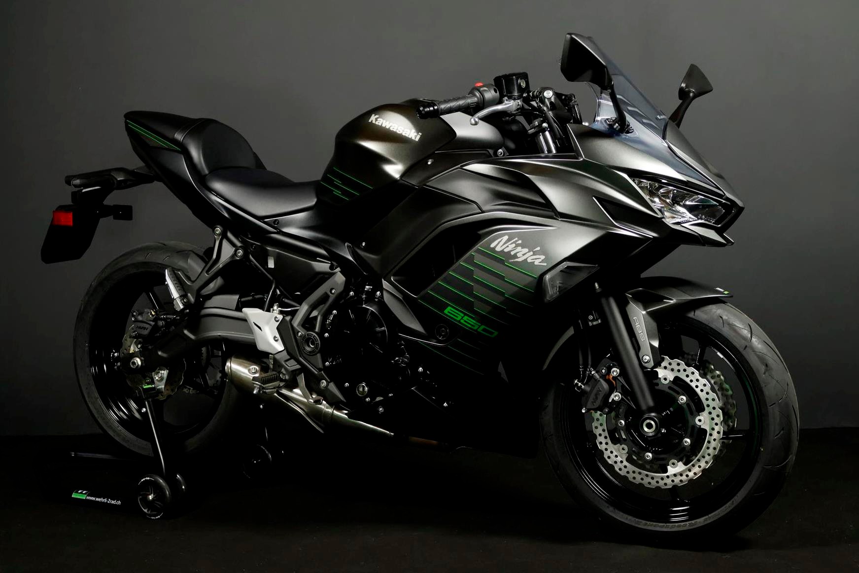KAWASAKI Ninja 650 (50/35 KW)-showroom-element-2