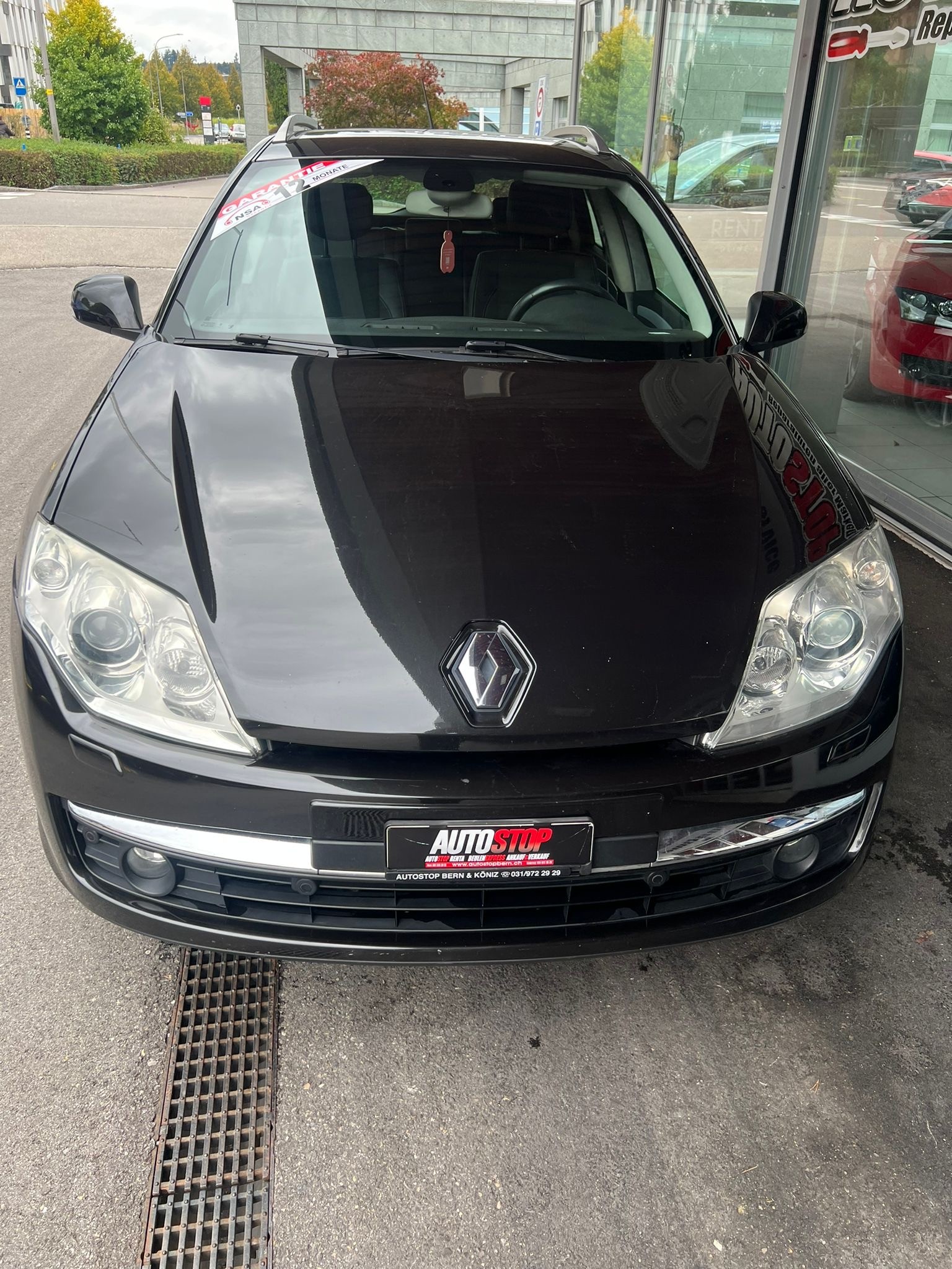 RENAULT Laguna Grandtour 2.0 16V T Dynamique Automatic-image-13