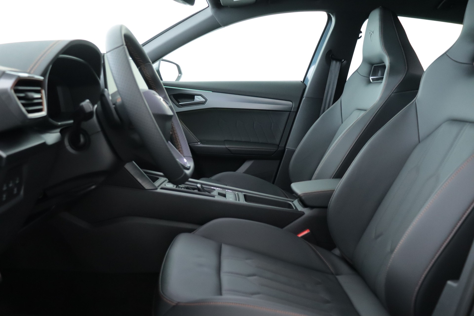 CUPRA Formentor 1.4 e-HYBRID pHEV VZ DSG-image-13