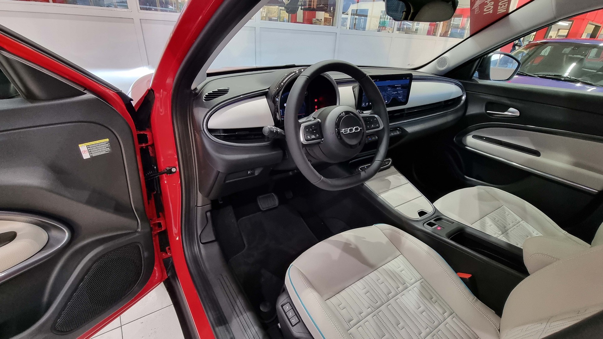 FIAT 600 1.2 Hybrid 110 La Prima-image-13