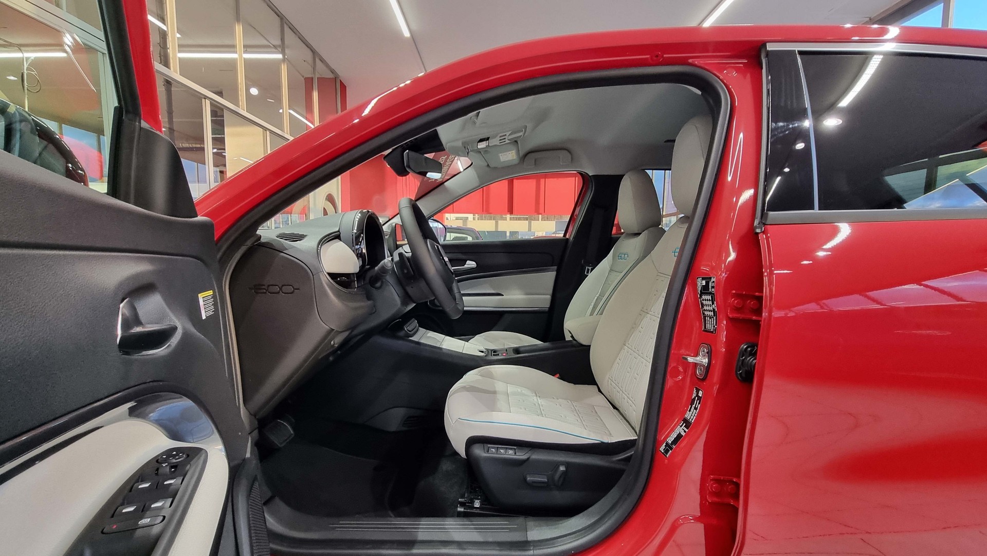 FIAT 600 1.2 Hybrid 110 La Prima-image-12