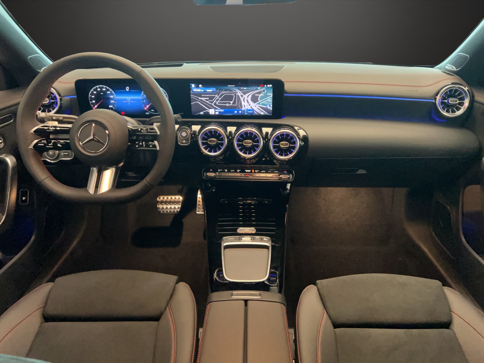 MERCEDES-BENZ CLA SB 250 8G-DCT 4M AMG Line-image-9
