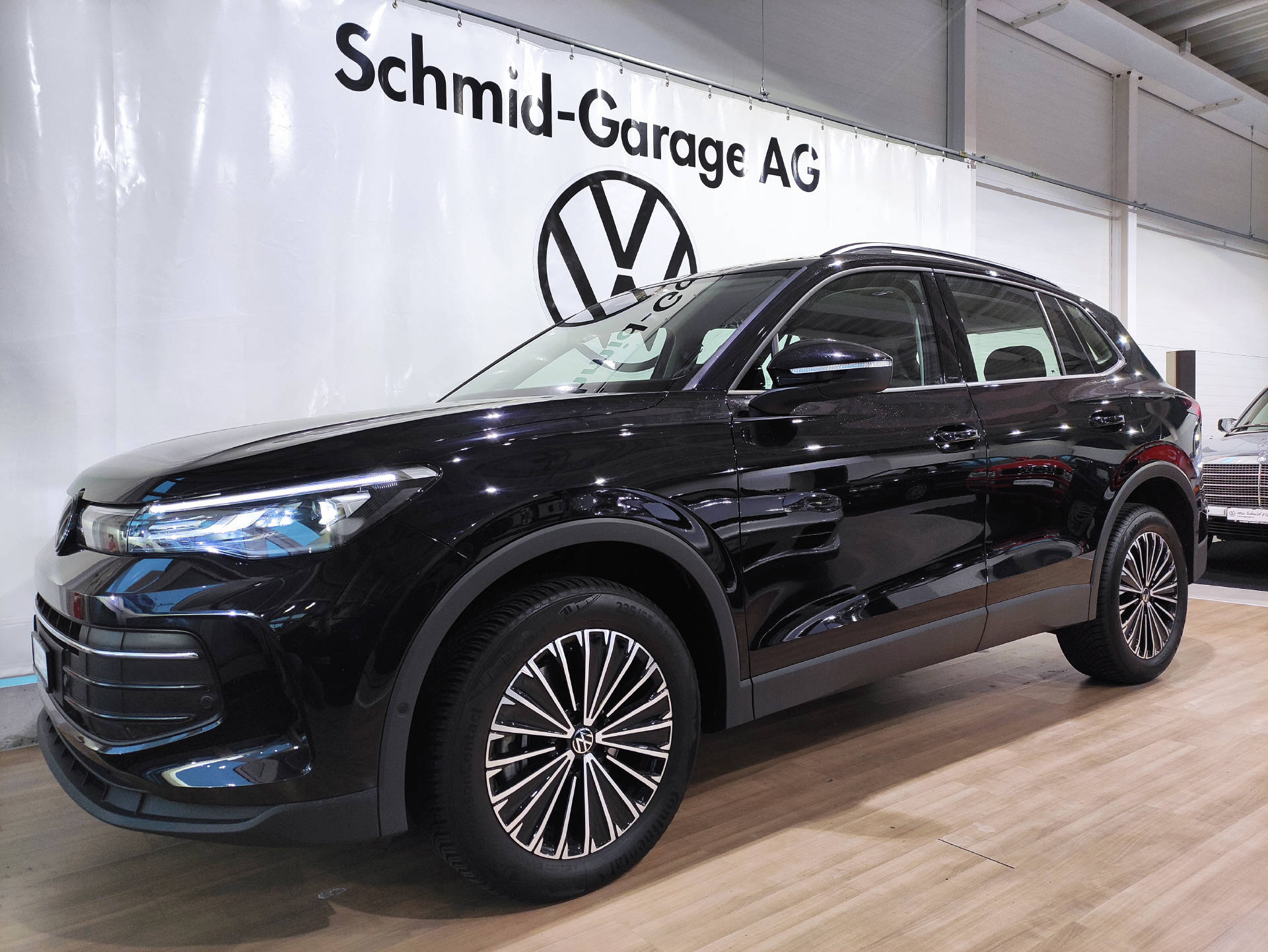 VW Tiguan 2.0 TDI SCR DSG 4M-image-1