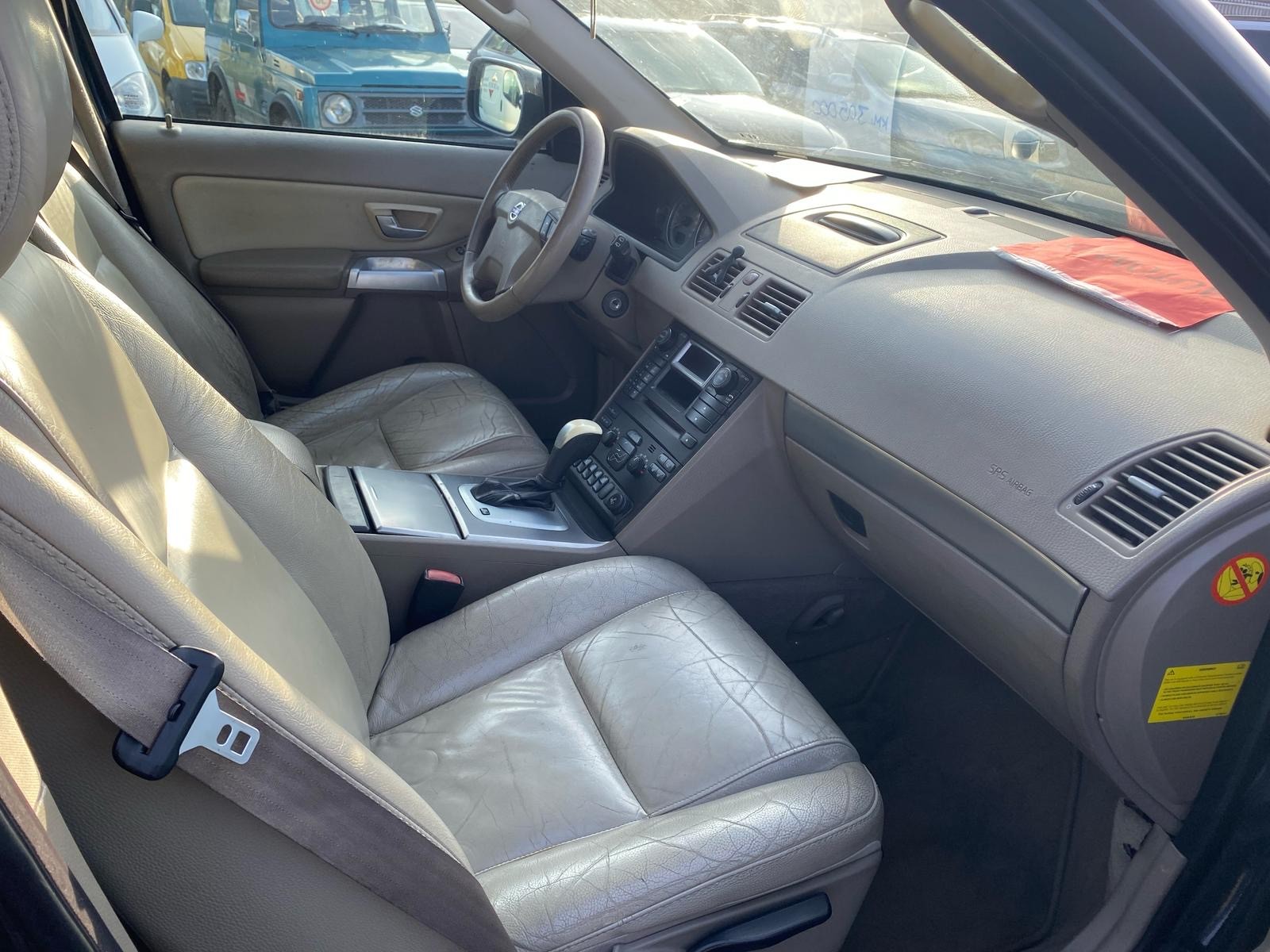 VOLVO XC90 2.5T AWD Kinetic-image-8