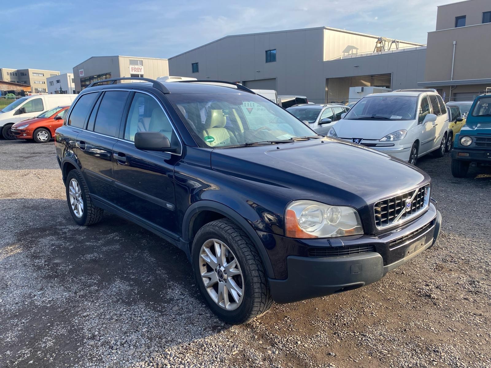 VOLVO XC90 2.5T AWD Kinetic-image-0