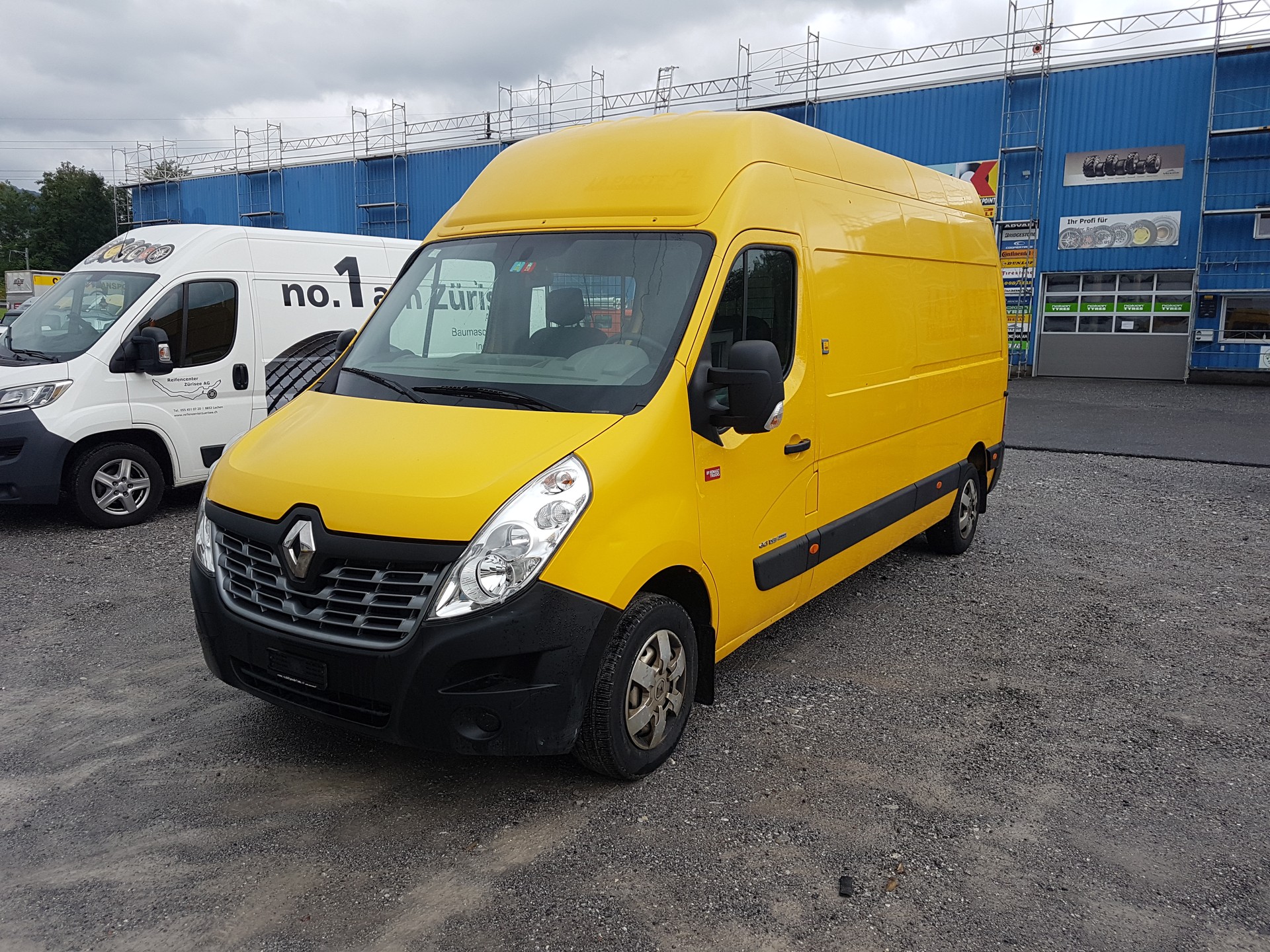 RENAULT Master T35 2.3dCi 130 L3H3-showroom-element-1